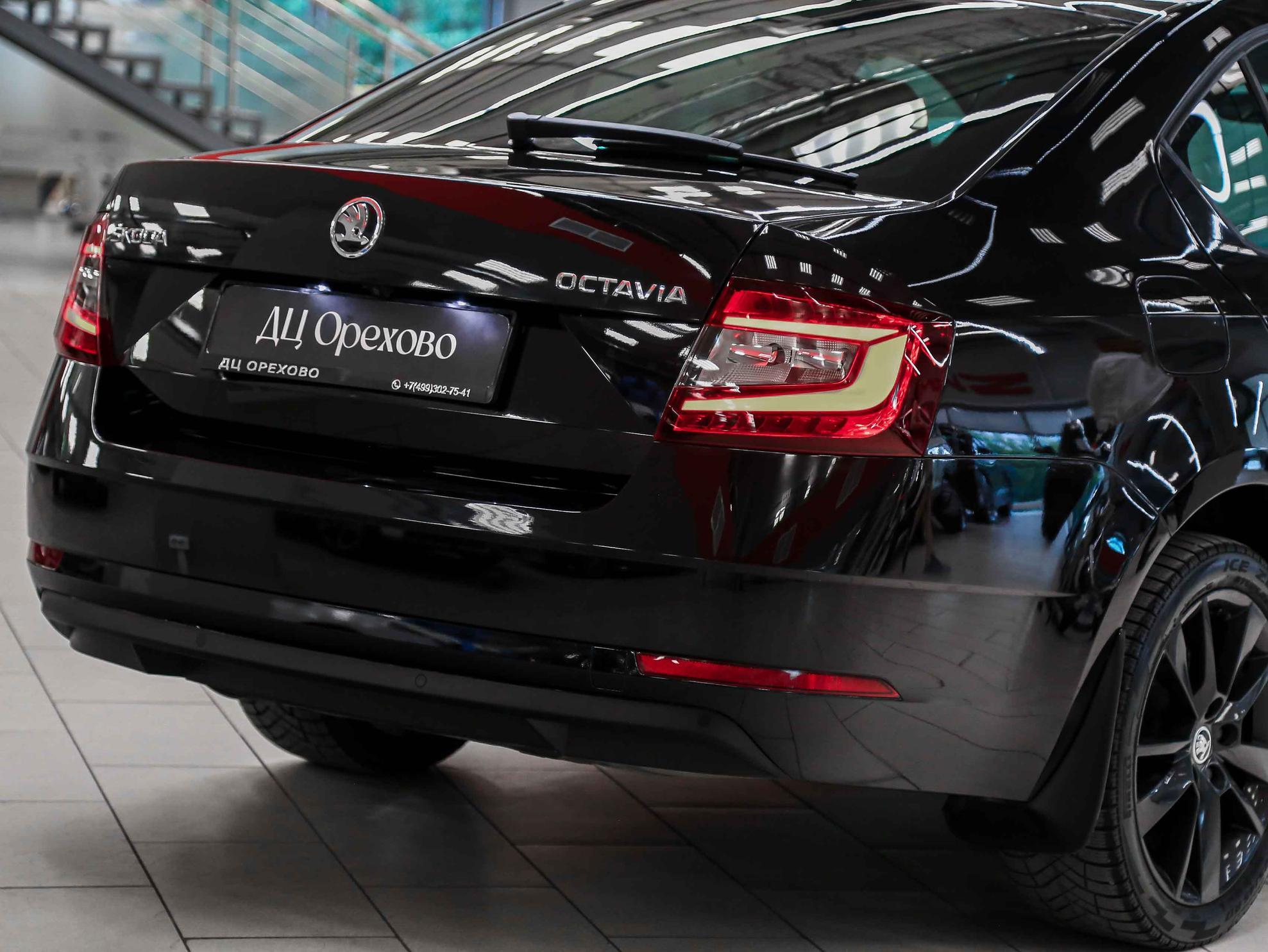 Skoda Octavia 2018, черный, ДЦ Орехово