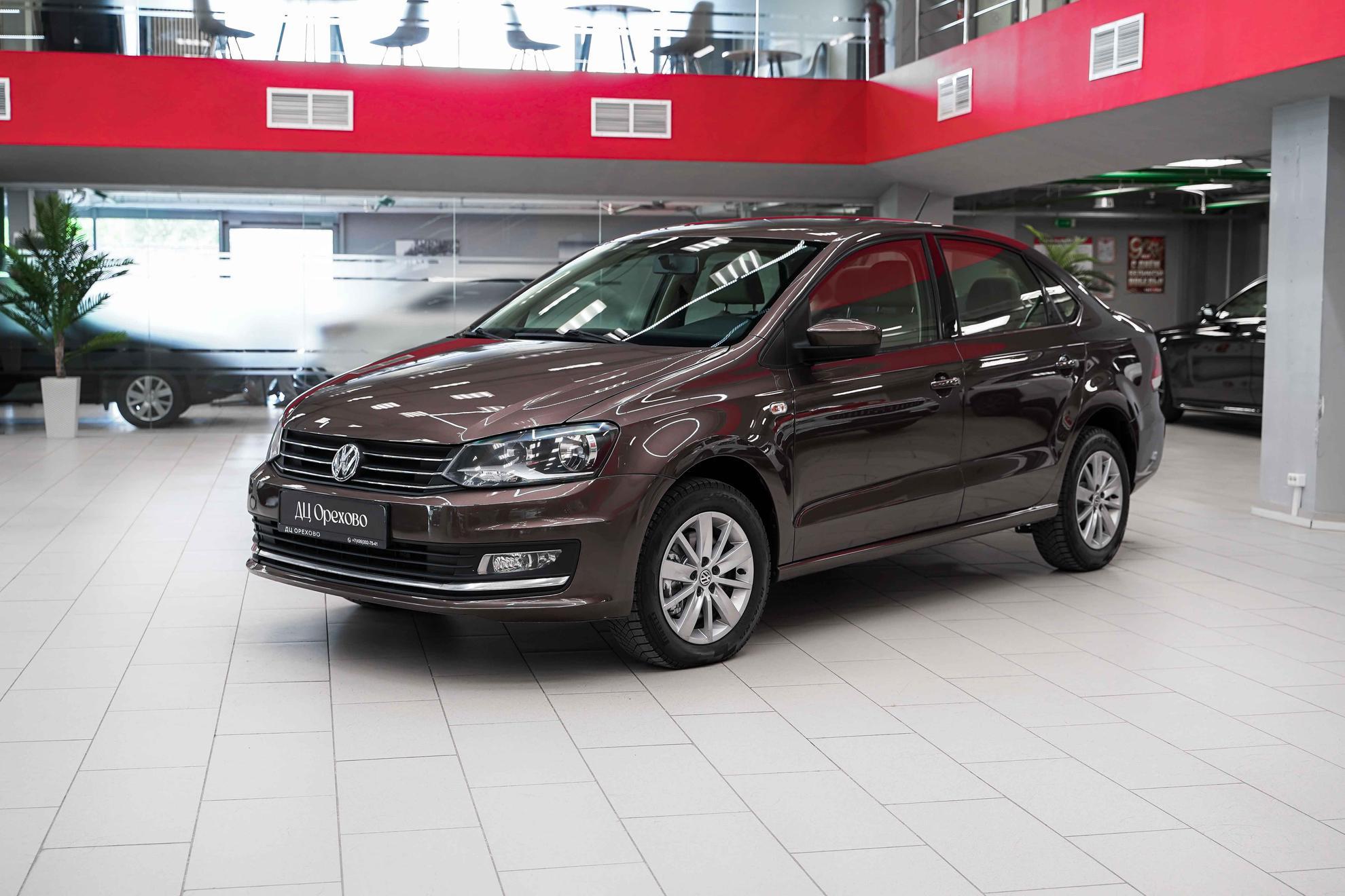 Volkswagen Polo 2016, коричневый, ДЦ Орехово
