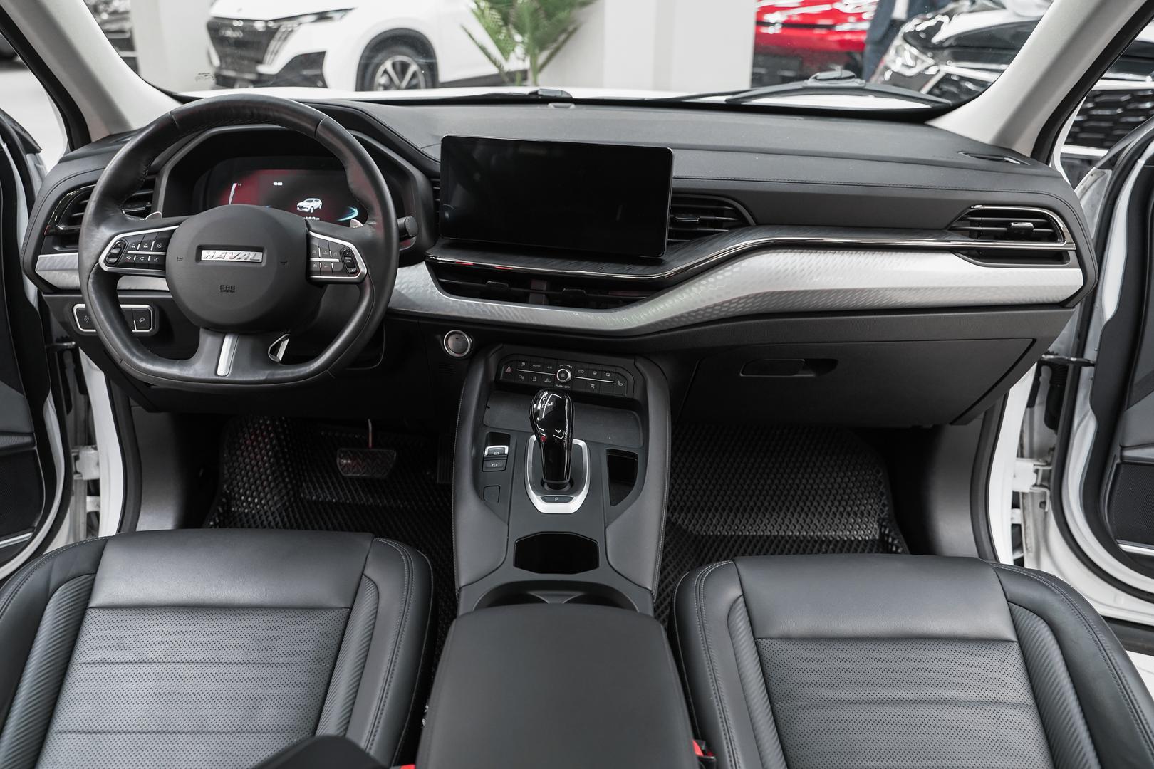 Haval F7 2023, белый, ДЦ Орехово