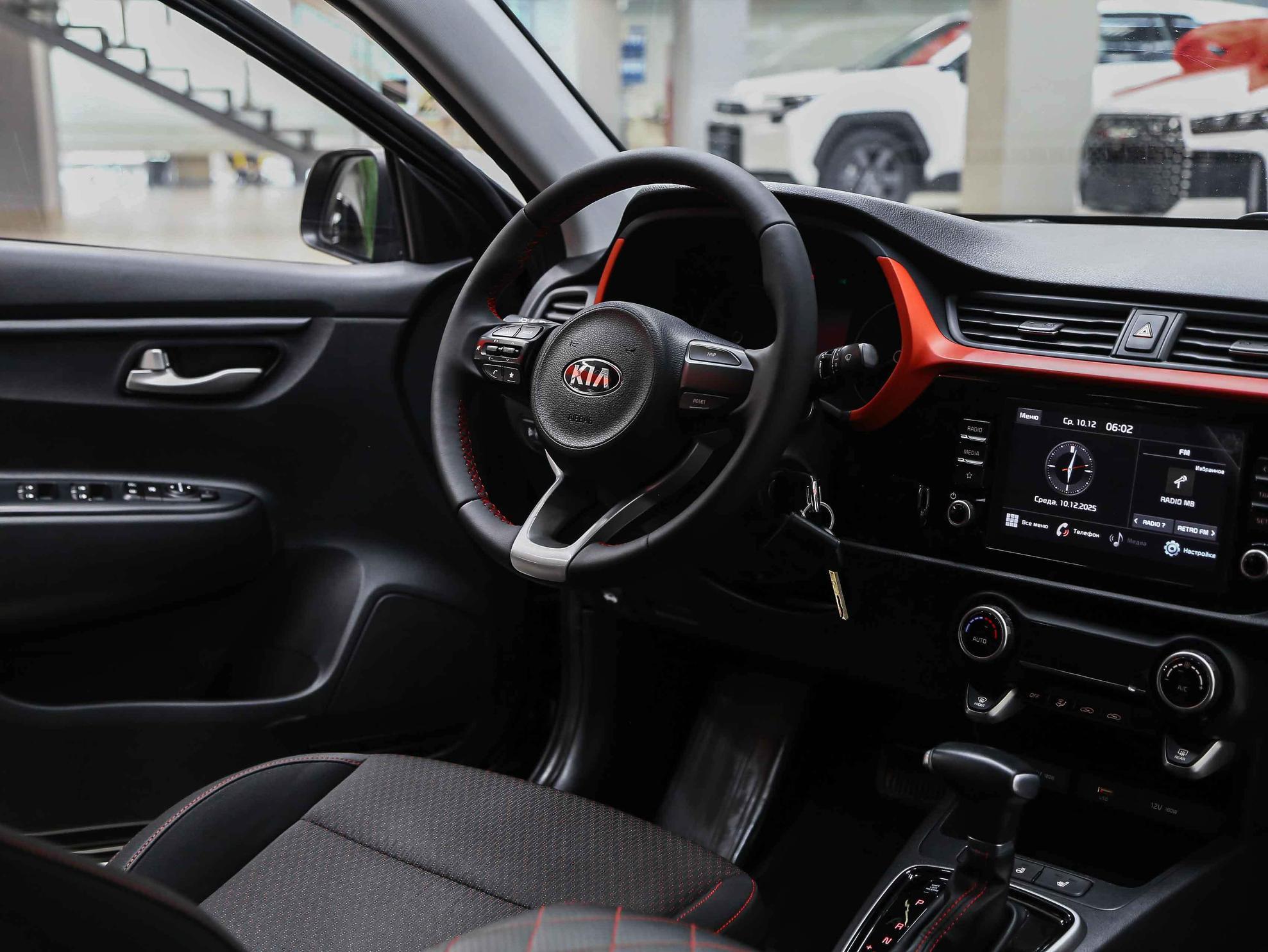 Kia Rio 2021, черный, ДЦ Орехово