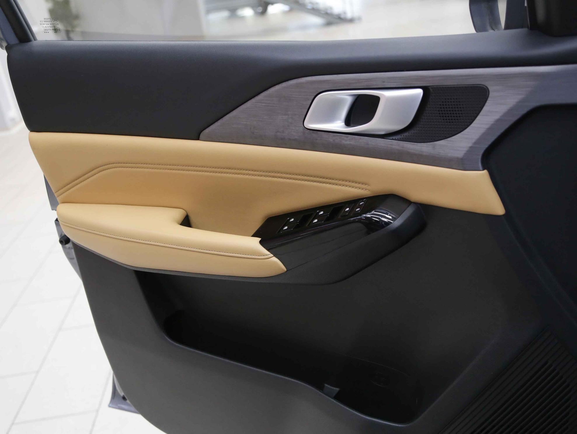 Changan Hunter Plus 2024, серый, ДЦ Орехово