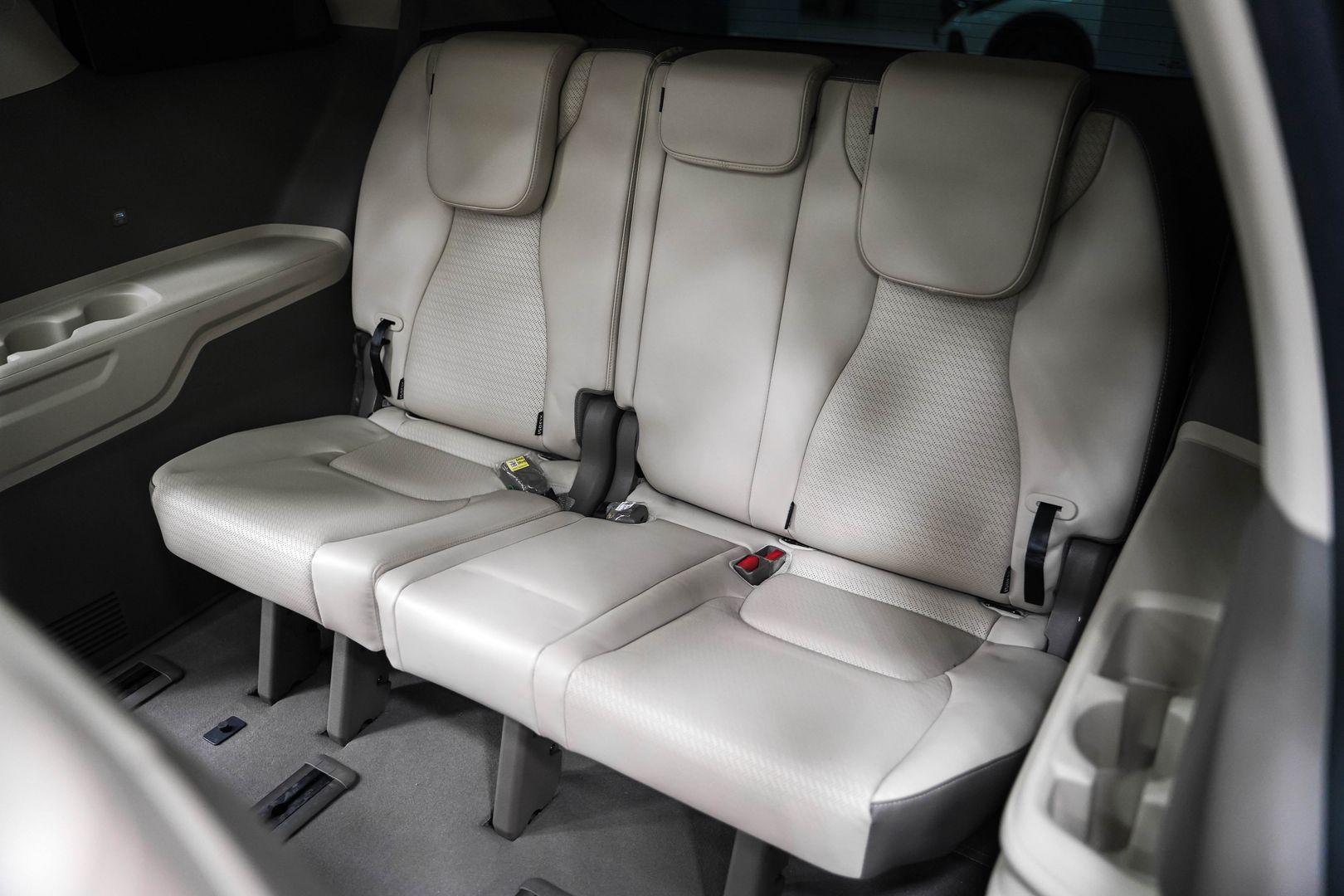 Kia Carnival 2020, серый, ДЦ Орехово