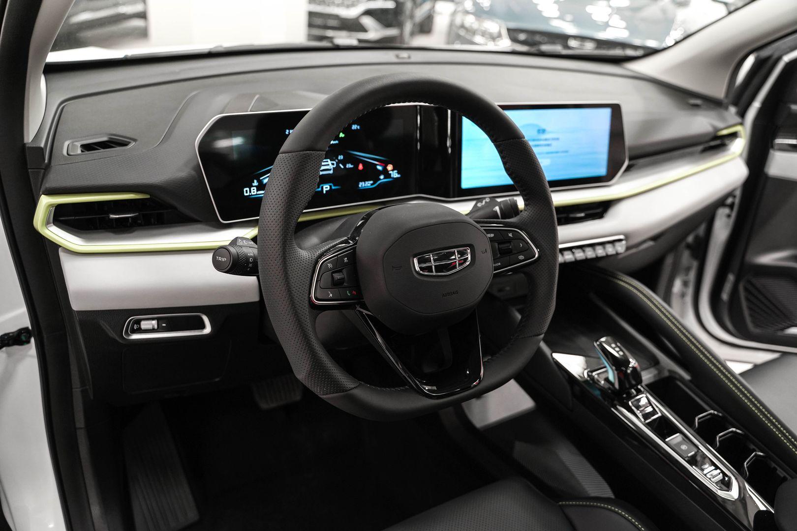 Geely Coolray 2023, белый, ДЦ Орехово