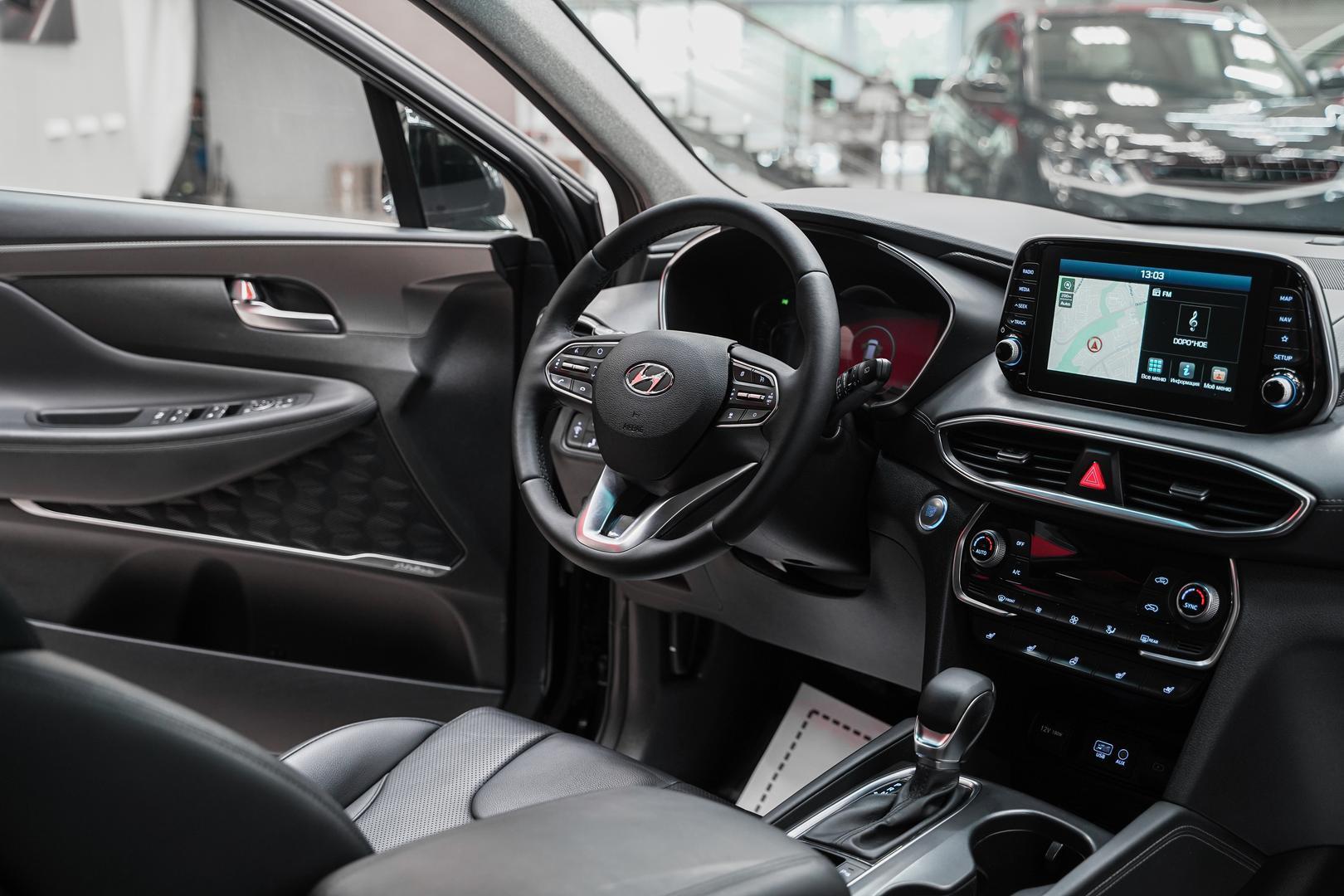 Hyundai Santa Fe 2018, черный, ДЦ Орехово