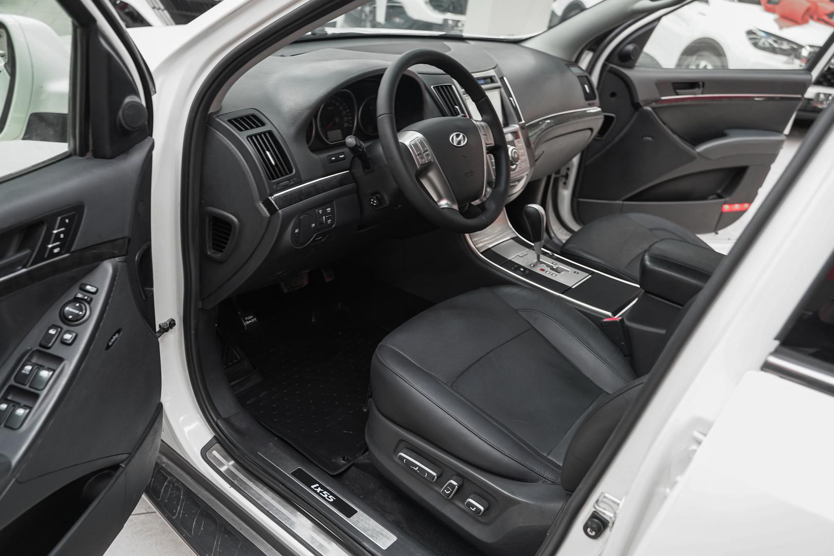 Hyundai ix55 2010, белый, ДЦ Орехово