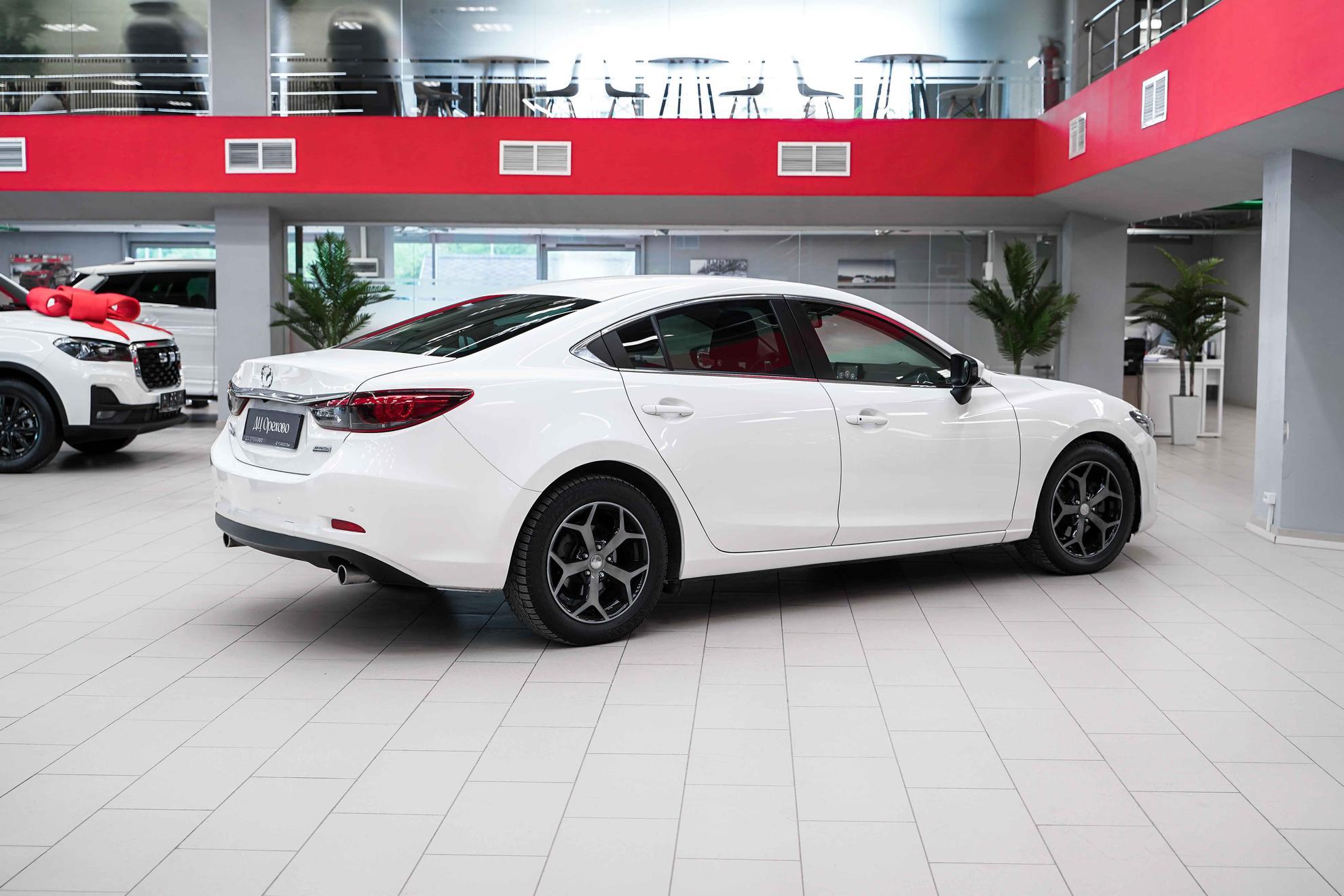 Mazda 6 2015, белый, ДЦ Орехово
