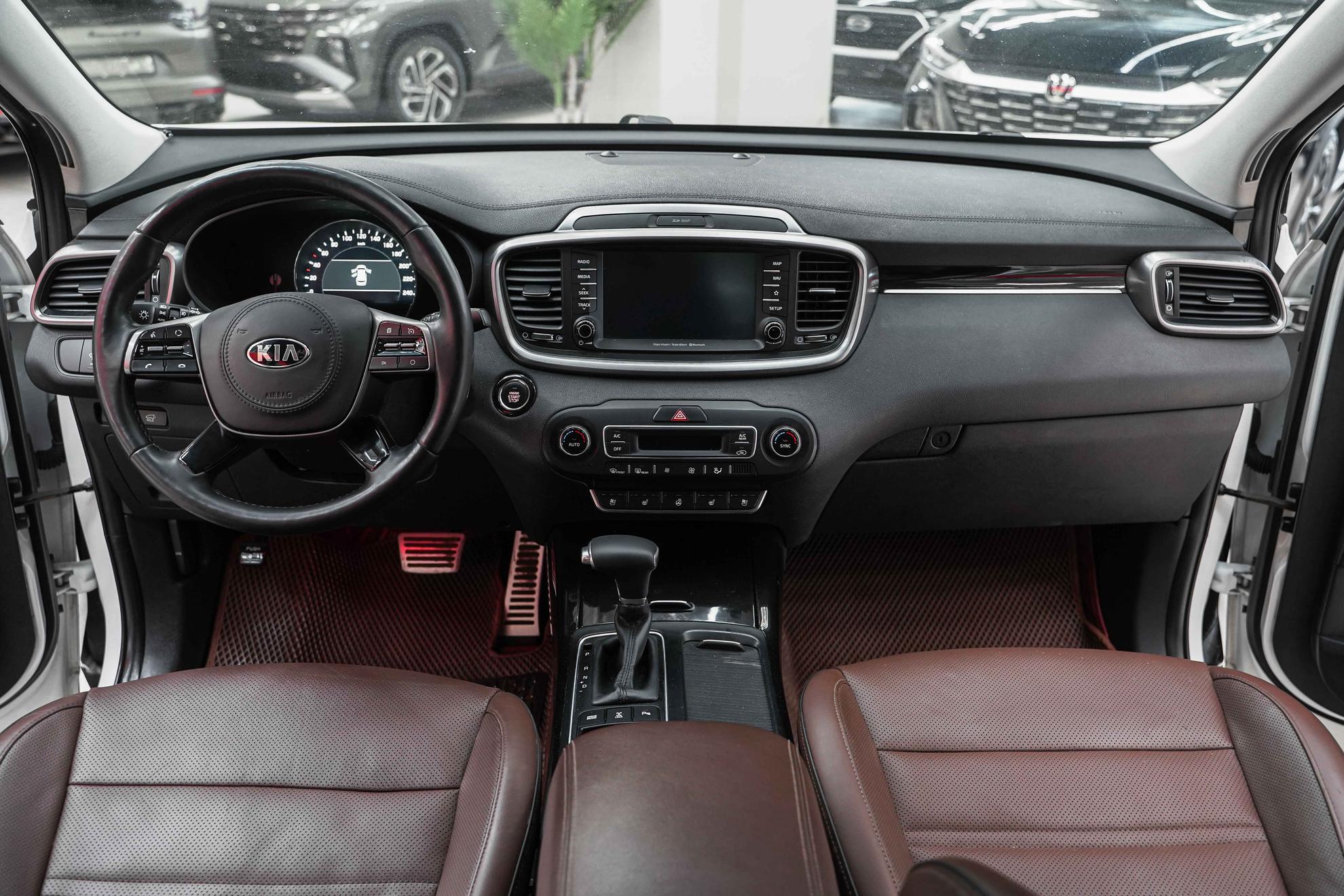 Kia Sorento 2018, белый, ДЦ Орехово