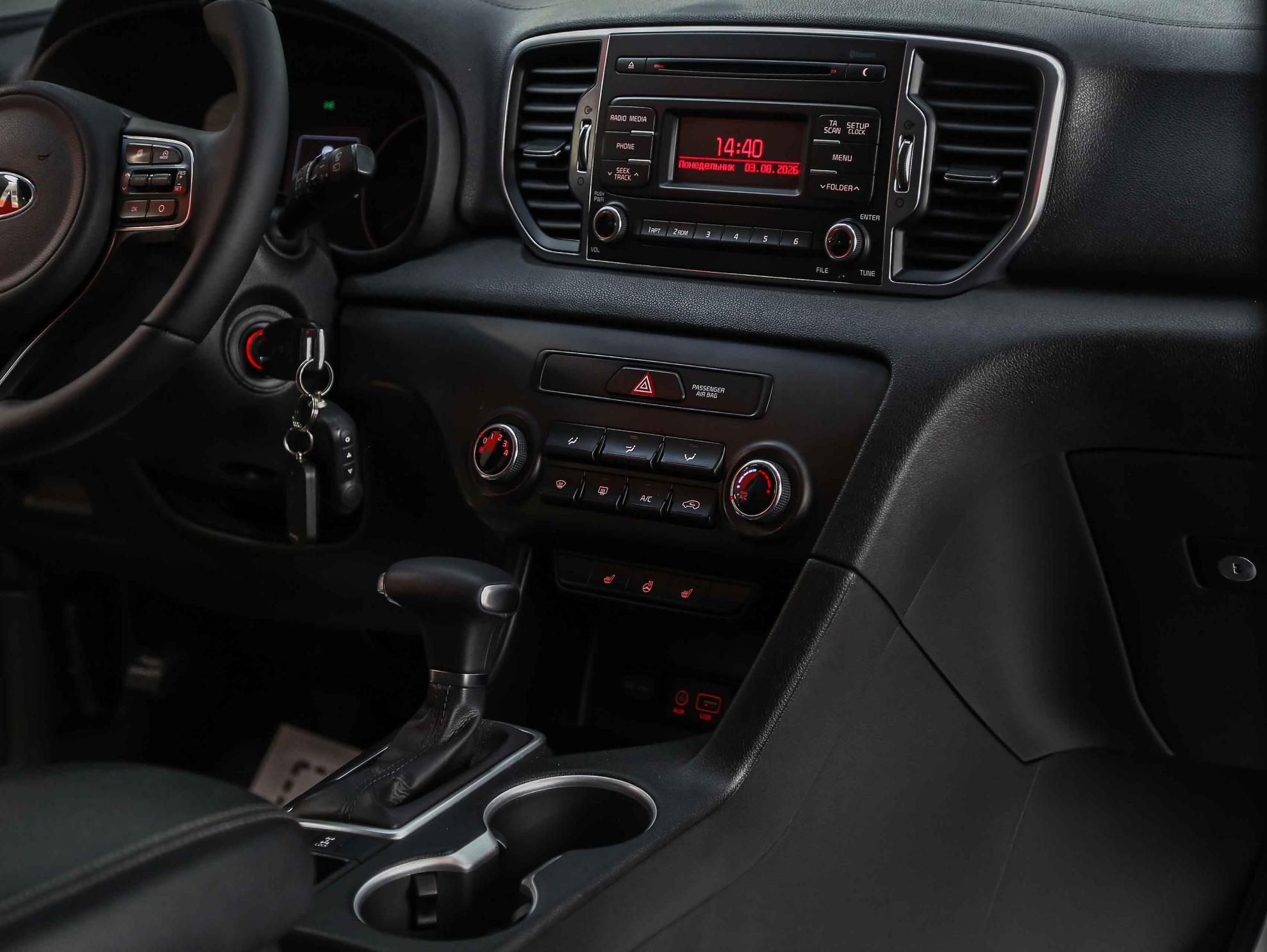 Kia Sportage 2016, белый, ДЦ Орехово
