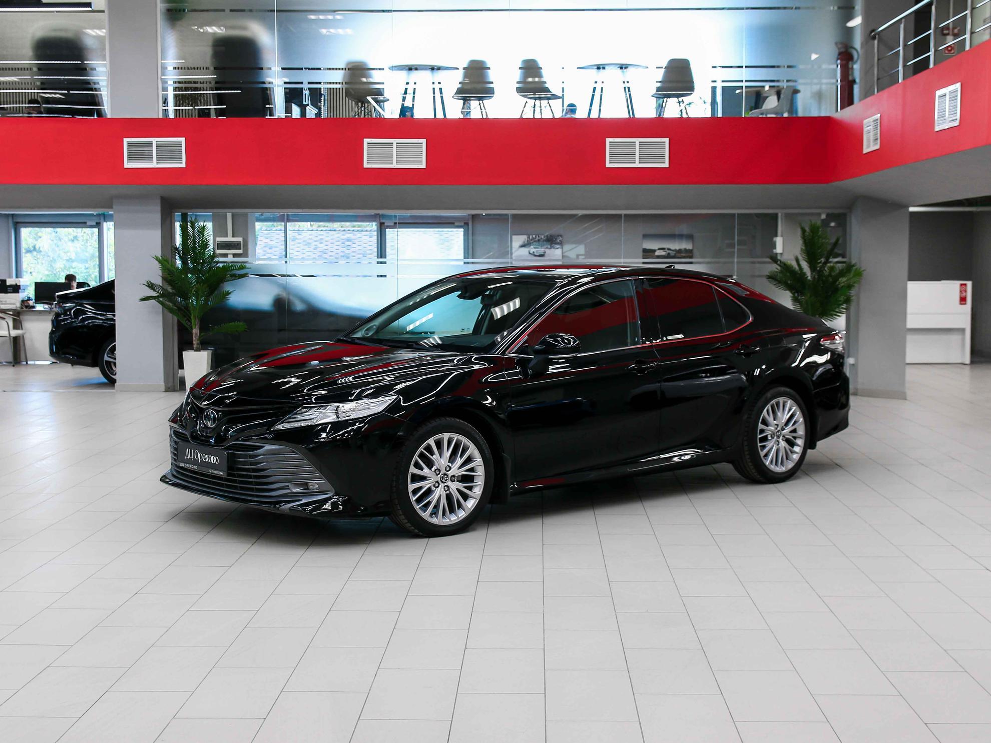 Toyota Camry 2019, черный, ДЦ Орехово