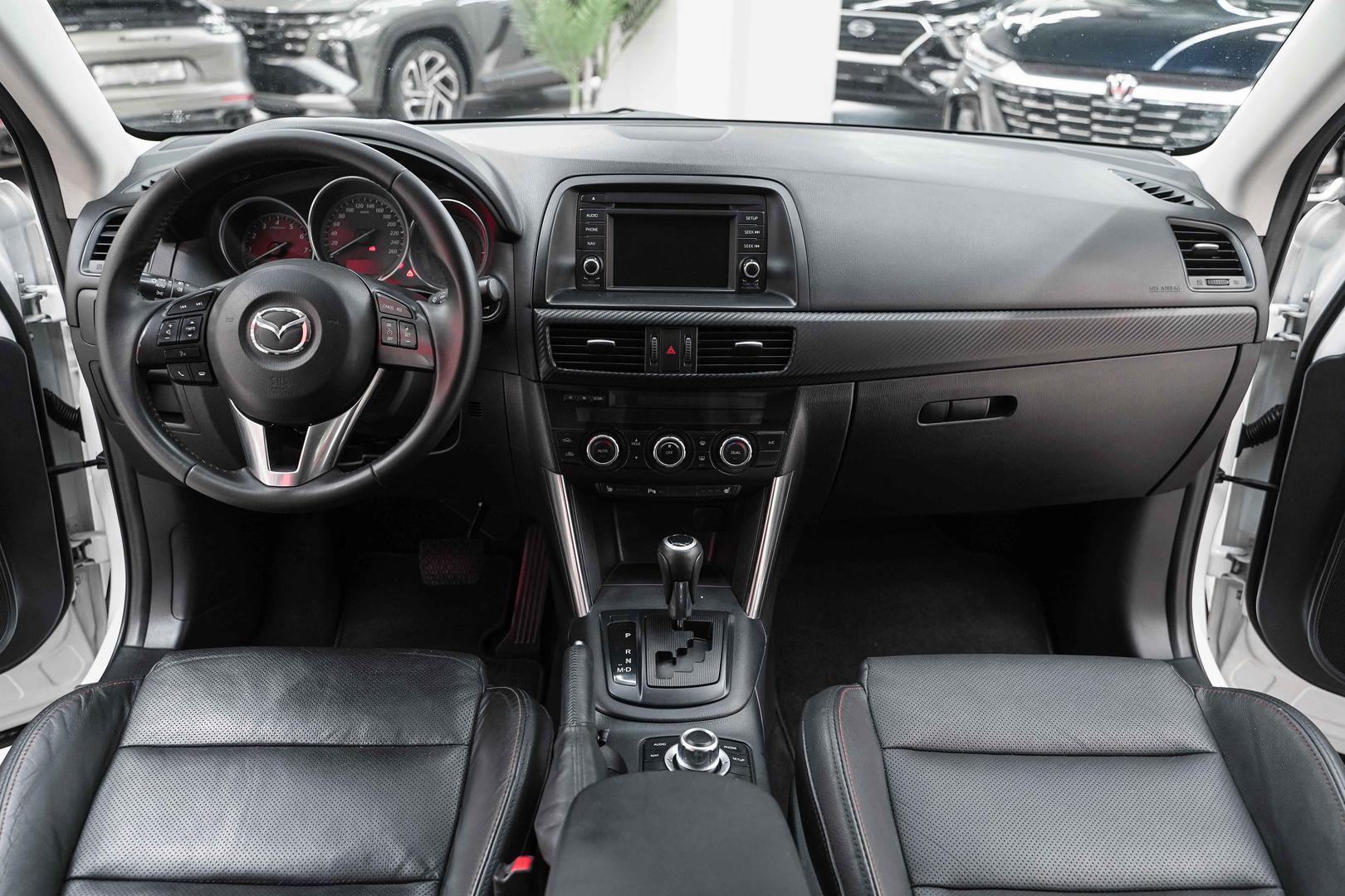 Mazda CX-5 2012, белый, ДЦ Орехово