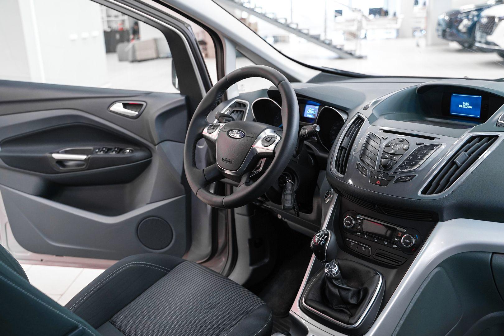 Ford C-MAX 2010, серый, ДЦ Орехово