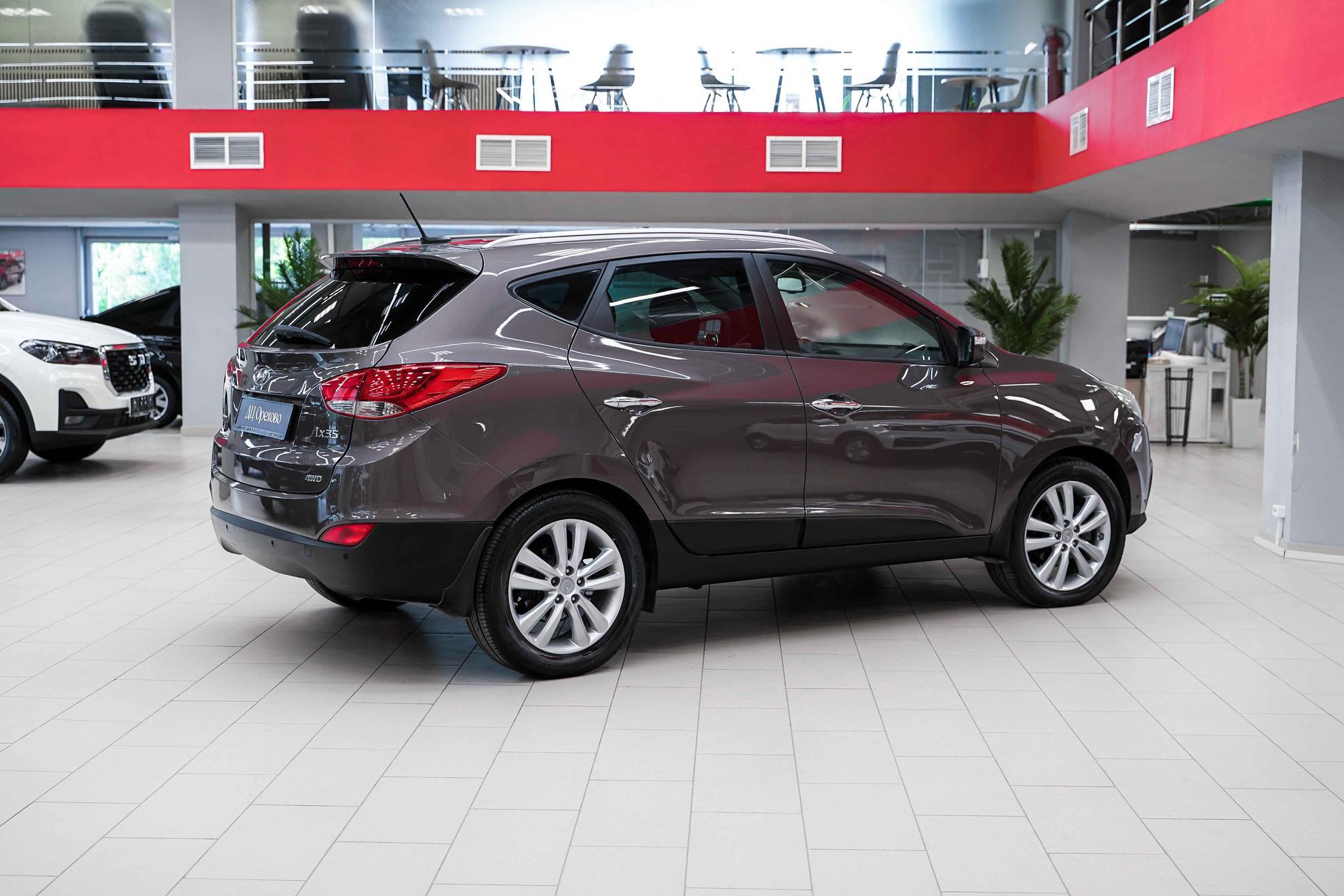 Hyundai ix35 2012, коричневый, ДЦ Орехово