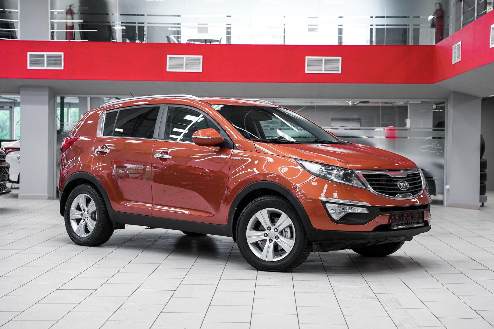 Kia Sportage 2011, оранжевый, ДЦ Орехово