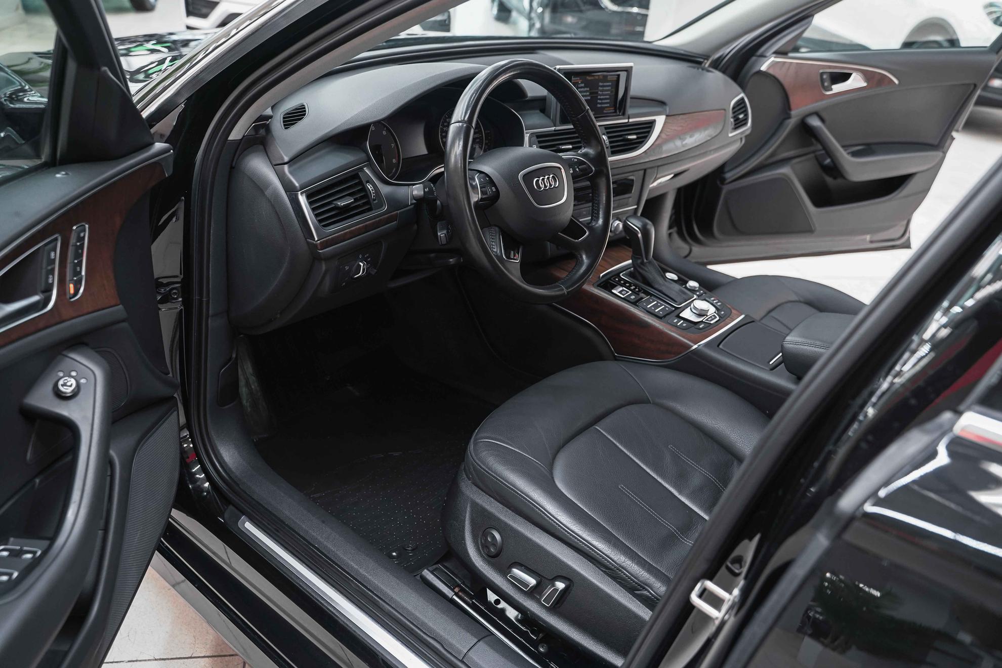 Audi A6 2015, черный, ДЦ Орехово