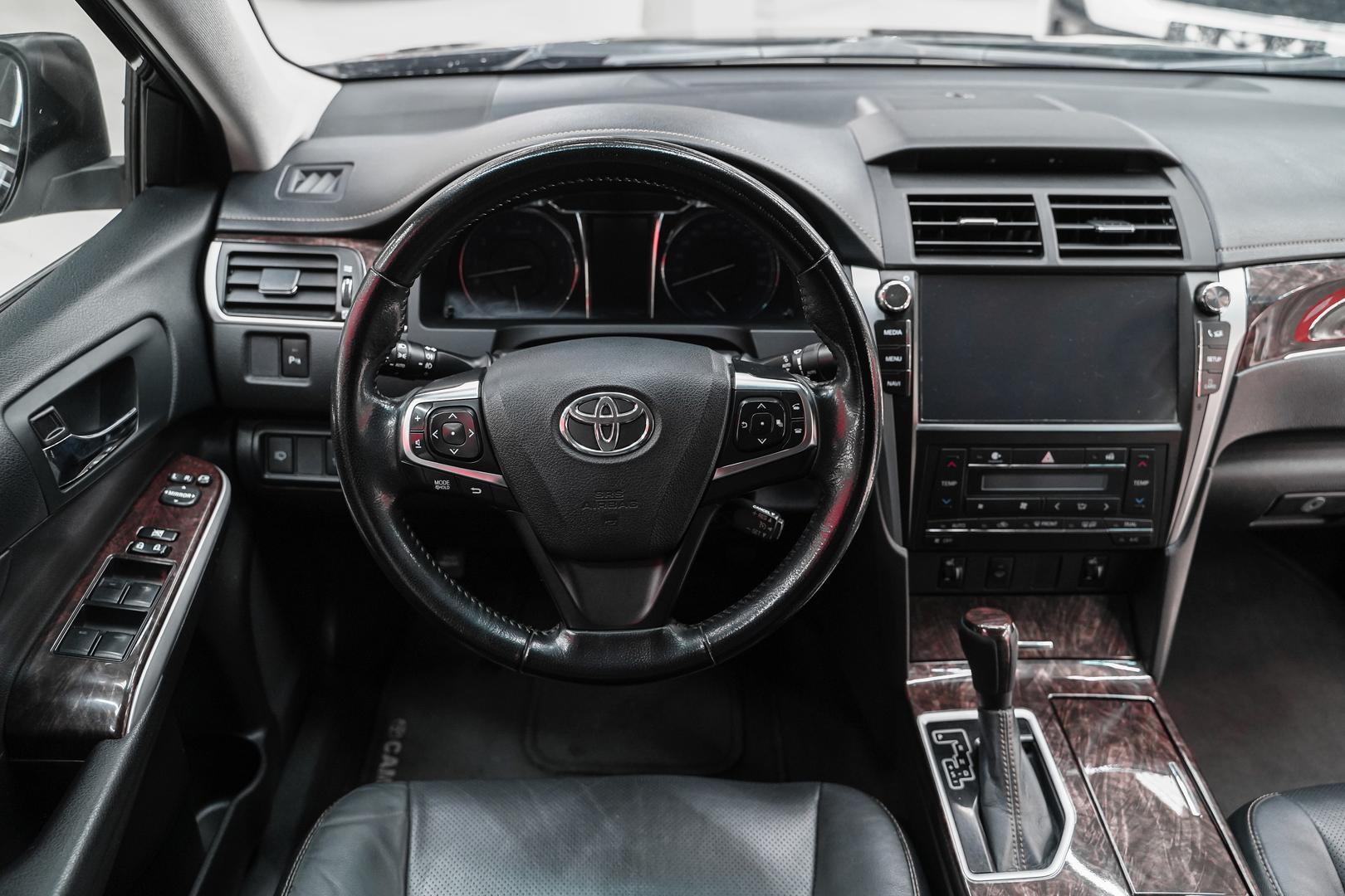 Toyota Camry 2017, черный, ДЦ Орехово