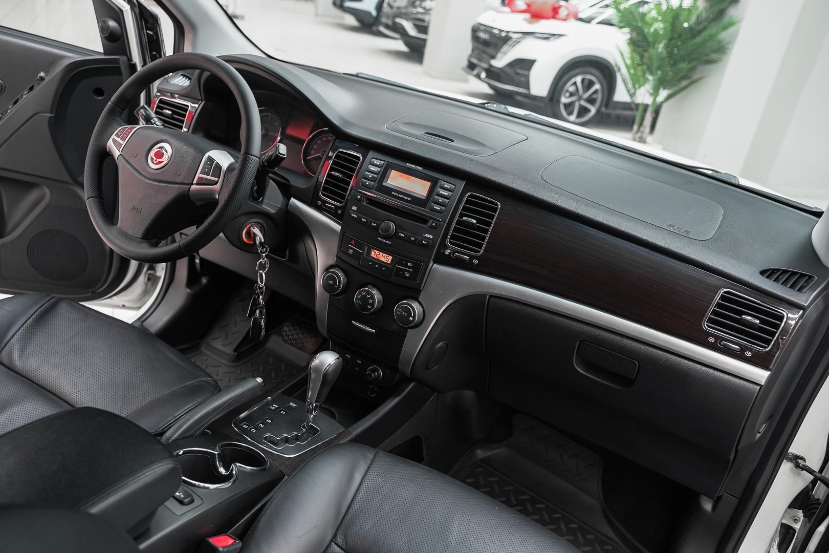 SsangYong Actyon 2011, белый, ДЦ Орехово