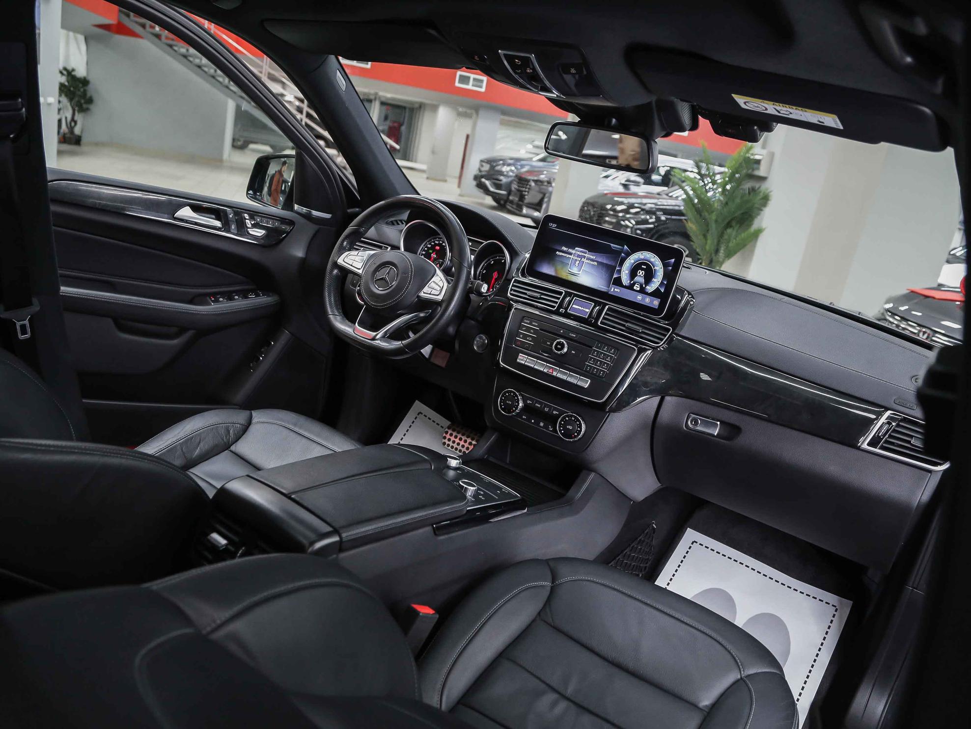 Mercedes-Benz GLS 2017, синий, ДЦ Орехово