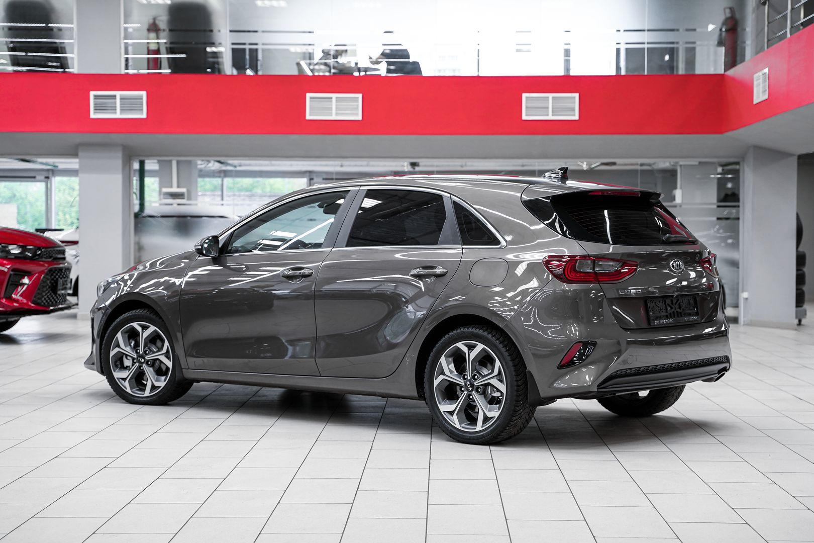 Kia Ceed 2018, коричневый, ДЦ Орехово
