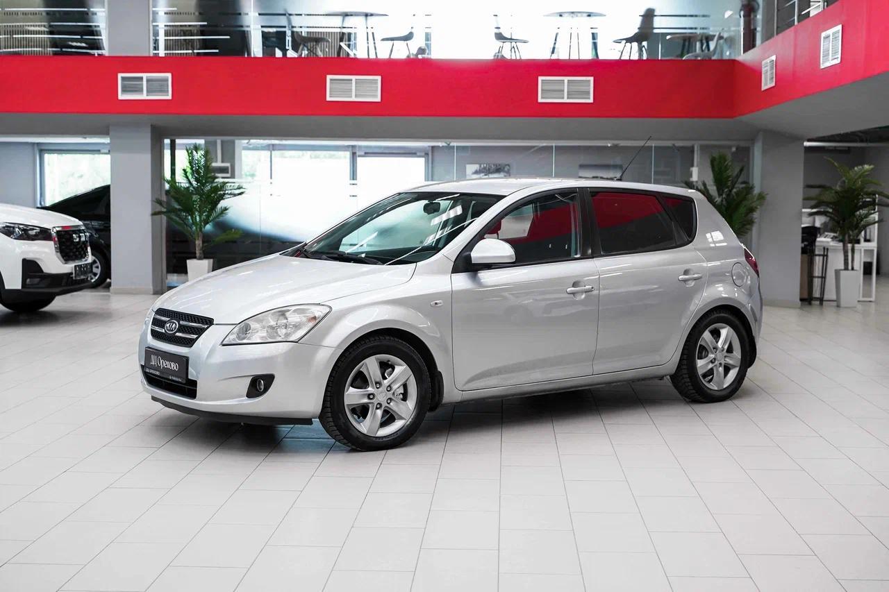 Kia Ceed 2008, серебряный, ДЦ Орехово