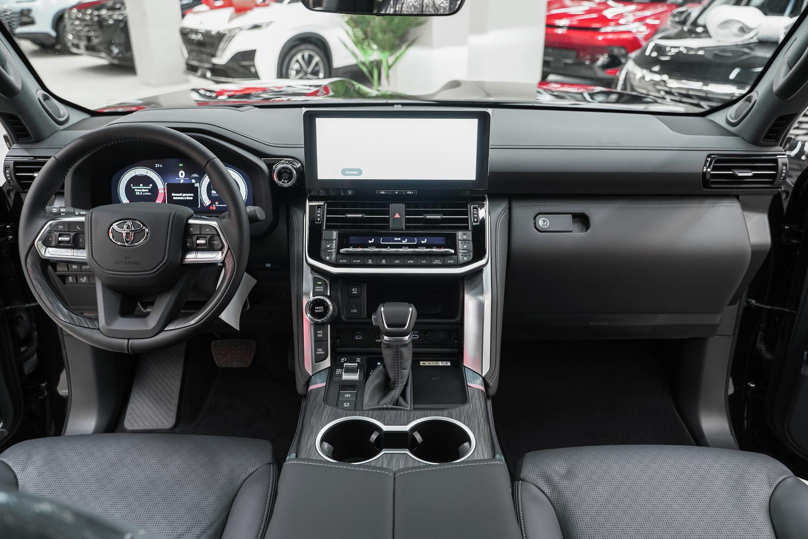Toyota Land Cruiser 2025, черный, ДЦ Орехово