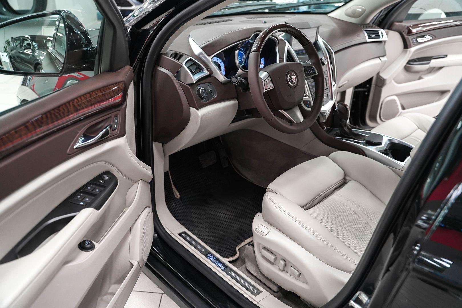 Cadillac SRX 2012, черный, ДЦ Орехово