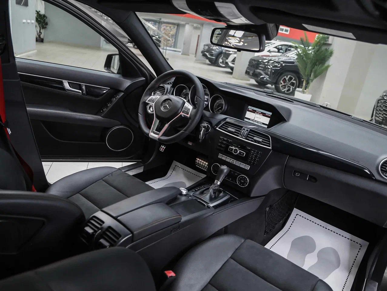 Mercedes-Benz C-Класс 2013, коричневый, ДЦ Орехово
