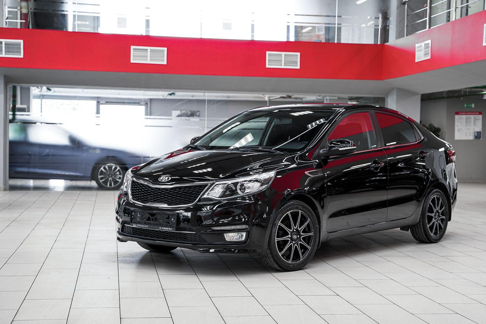Kia Rio 2017, черный, ДЦ Орехово