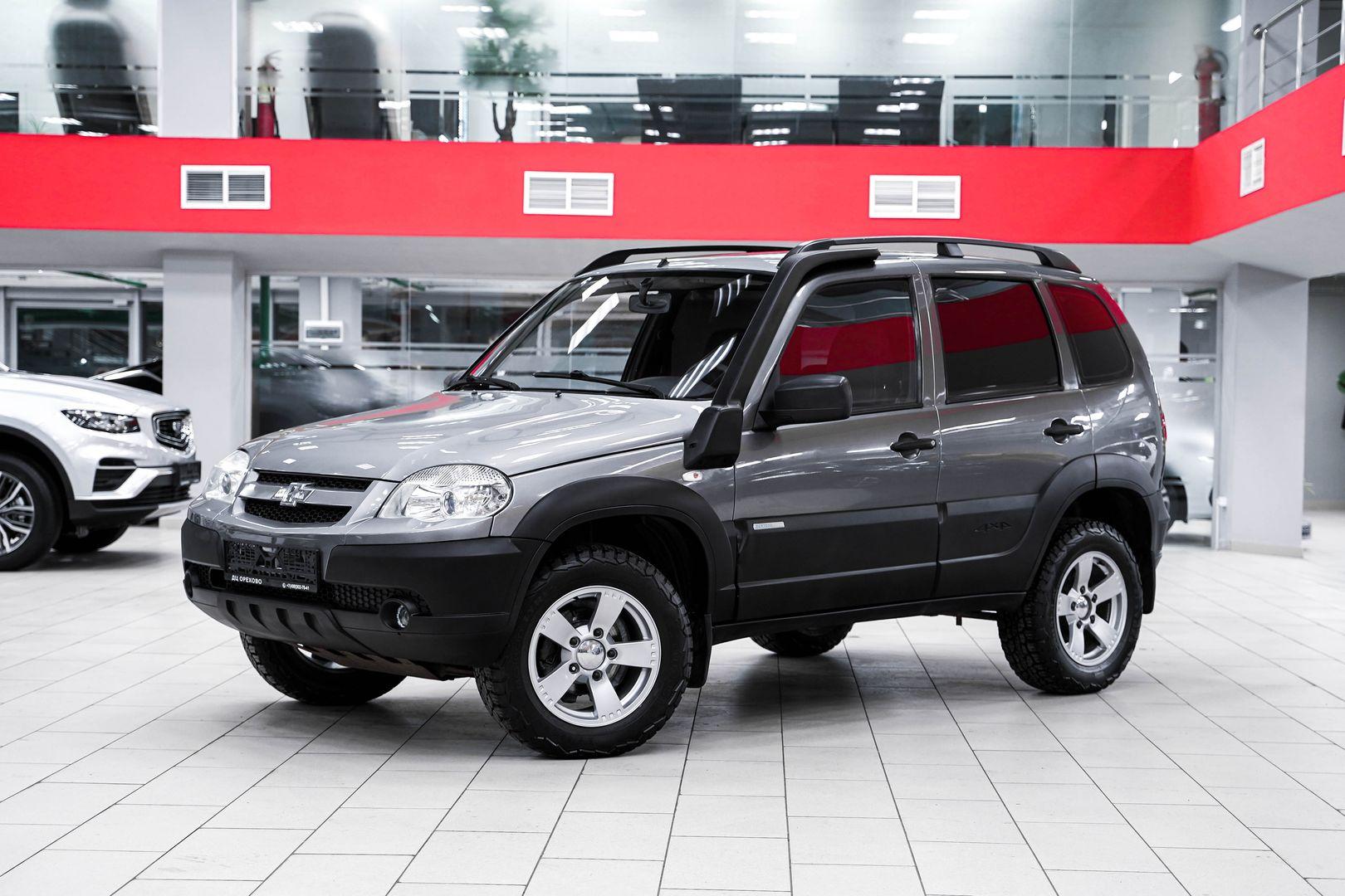 Chevrolet Niva 2013, серый, ДЦ Орехово