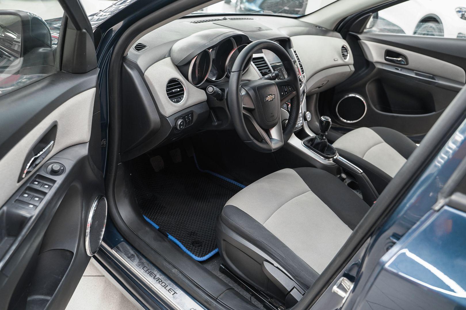 Chevrolet Cruze 2011, синий, ДЦ Орехово