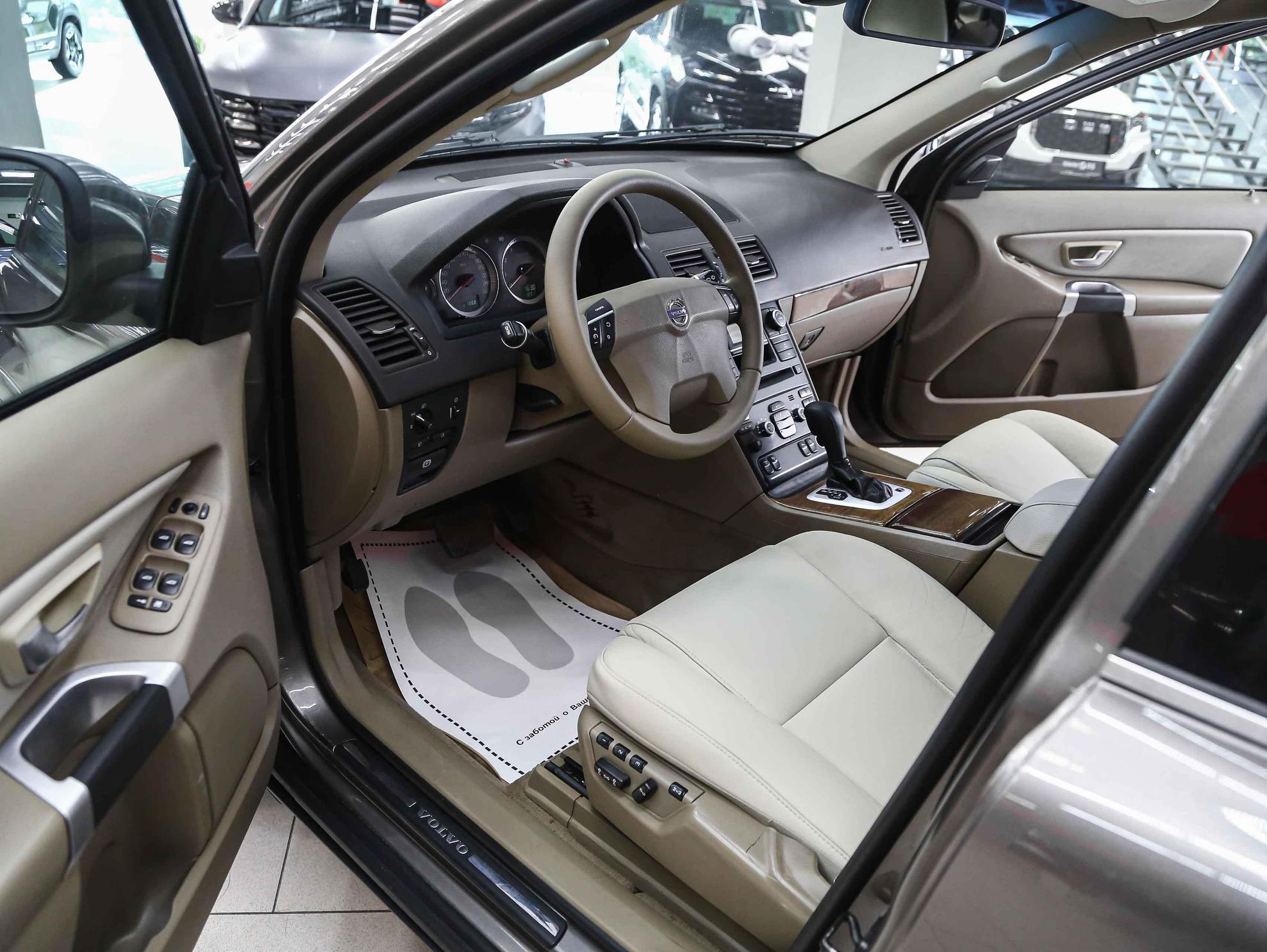 Volvo XC90 2011, коричневый, ДЦ Орехово
