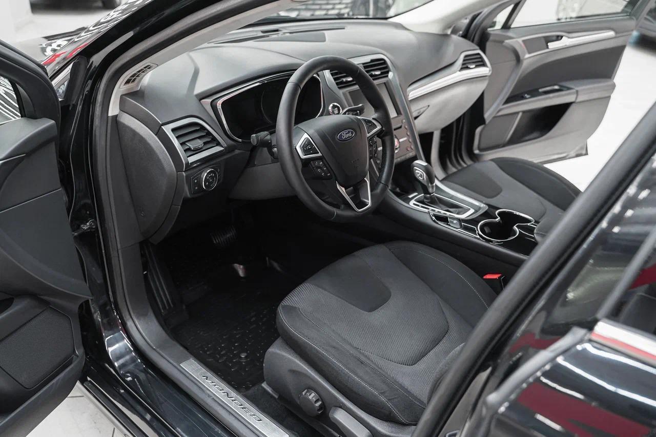 Ford Mondeo 2015, черный, ДЦ Орехово
