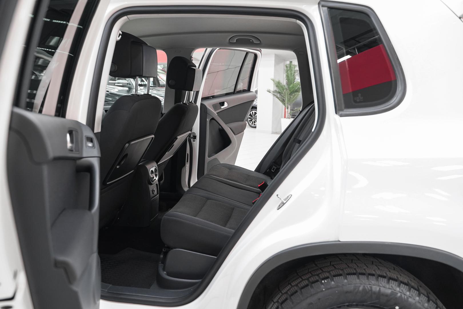 Volkswagen Tiguan 2013, белый, ДЦ Орехово