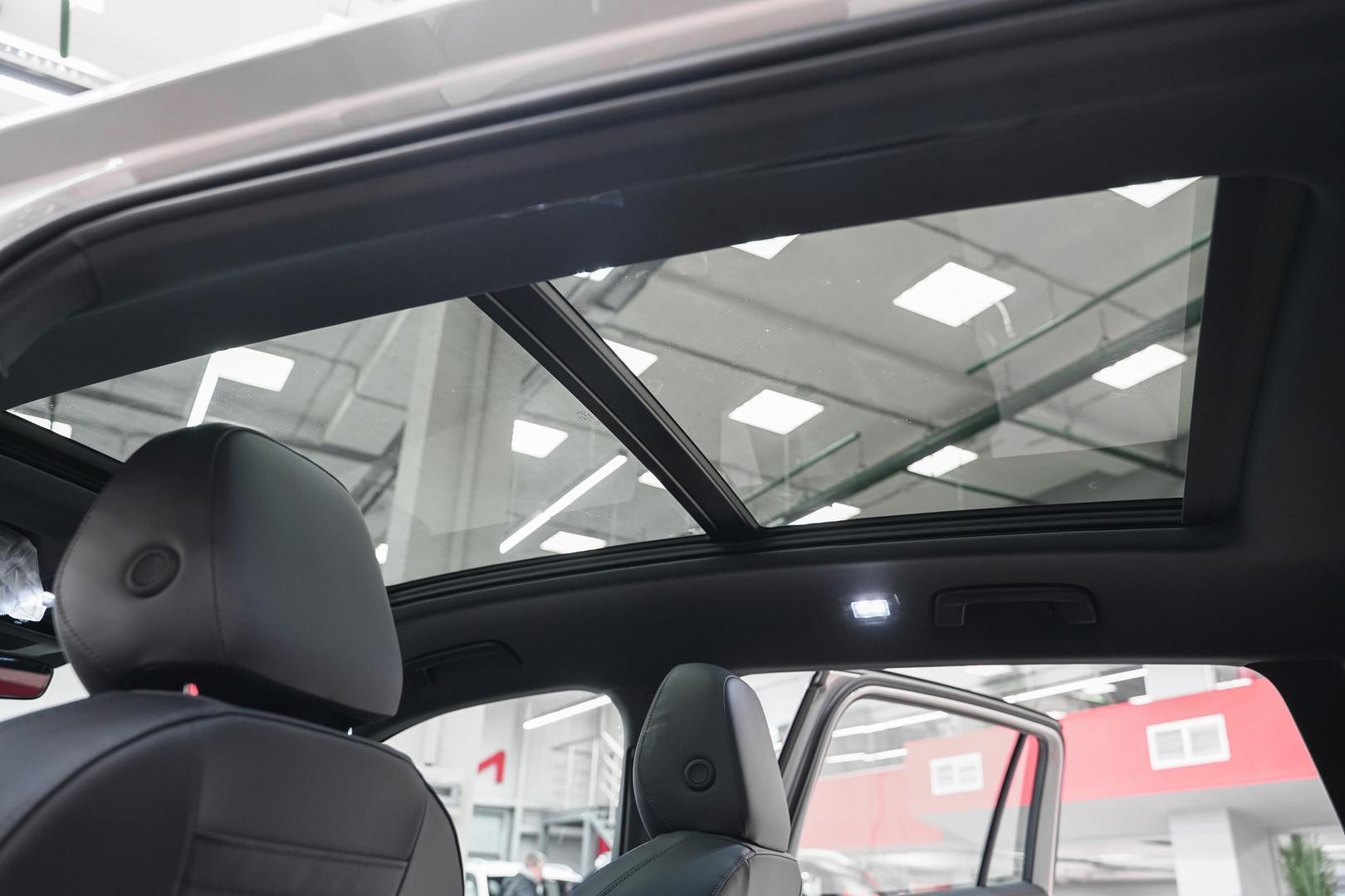 Volkswagen Tiguan 2025, серый, ДЦ Орехово