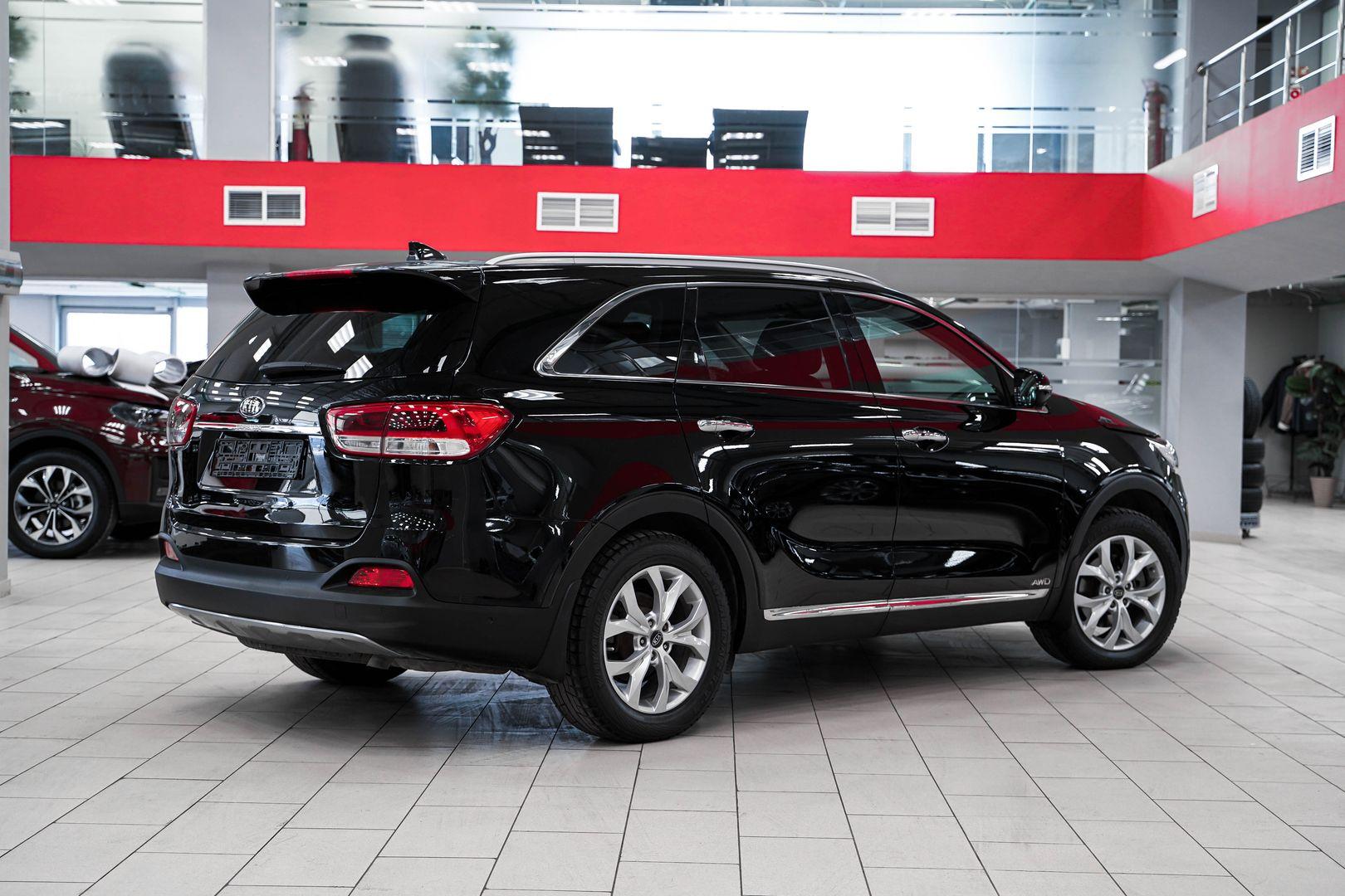 Kia Sorento 2016, черный, ДЦ Орехово
