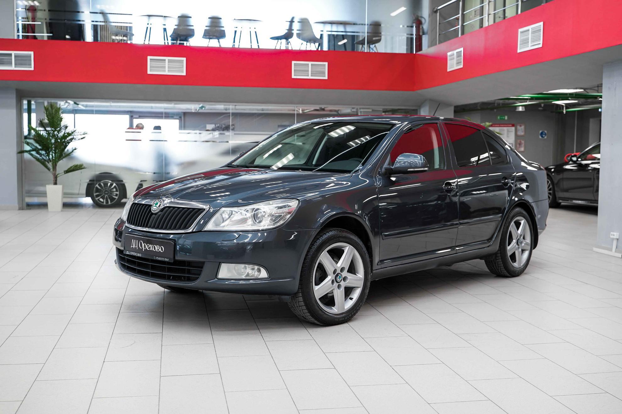 Skoda Octavia 2011, серый, ДЦ Орехово