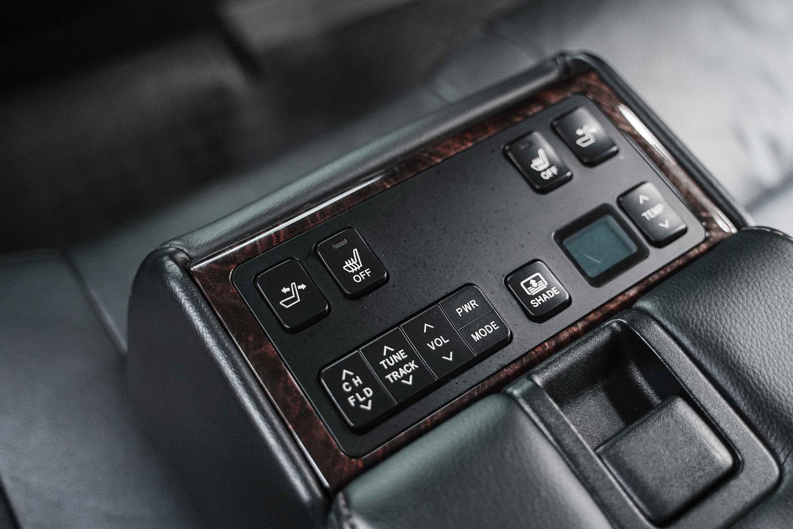 Toyota Camry 2017, черный, ДЦ Орехово