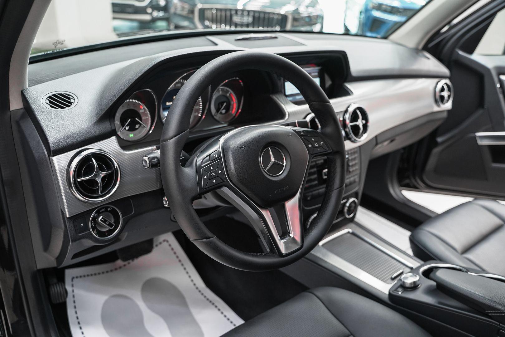 Mercedes-Benz GLK-Класс 2013, черный, ДЦ Орехово