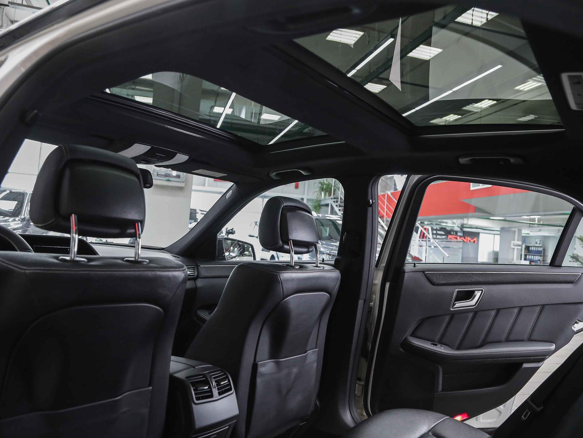 Mercedes-Benz E-Класс 2012, белый, ДЦ Орехово