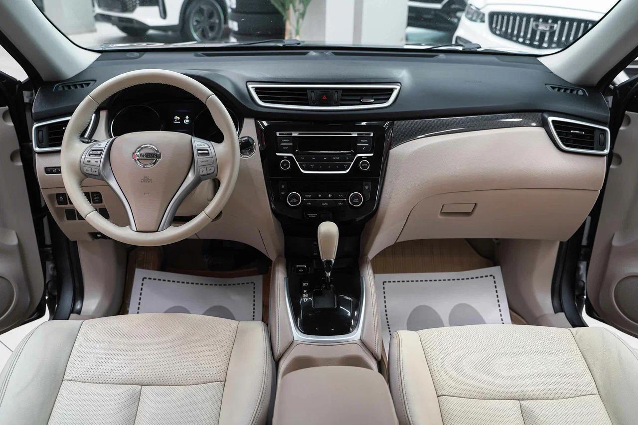 Nissan X-Trail 2016, серый, ДЦ Орехово