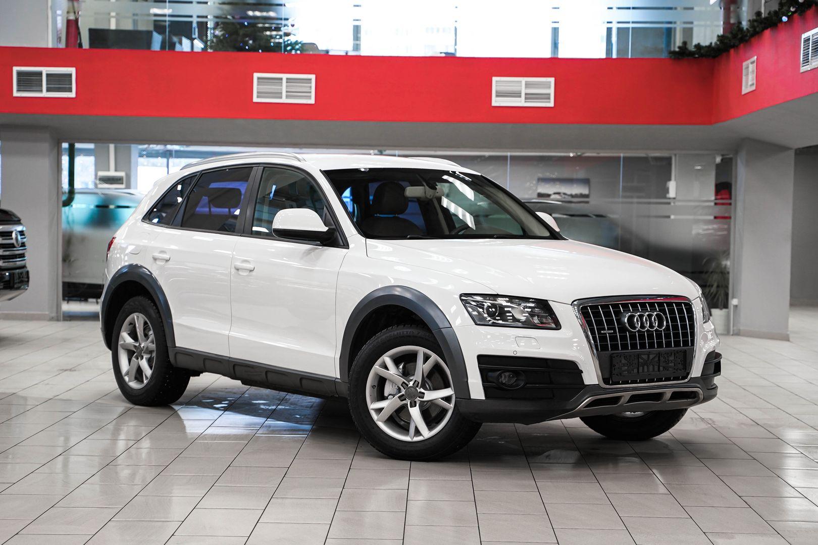 Audi Q5 2011, белый, ДЦ Орехово