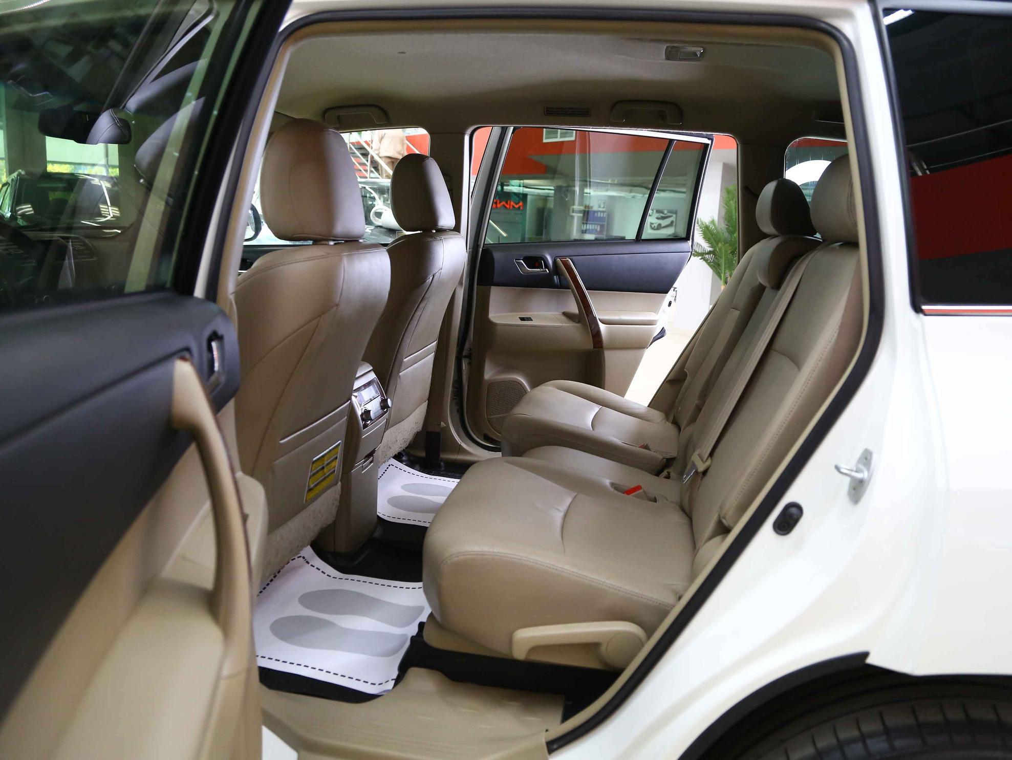Toyota Highlander 2012, белый, ДЦ Орехово