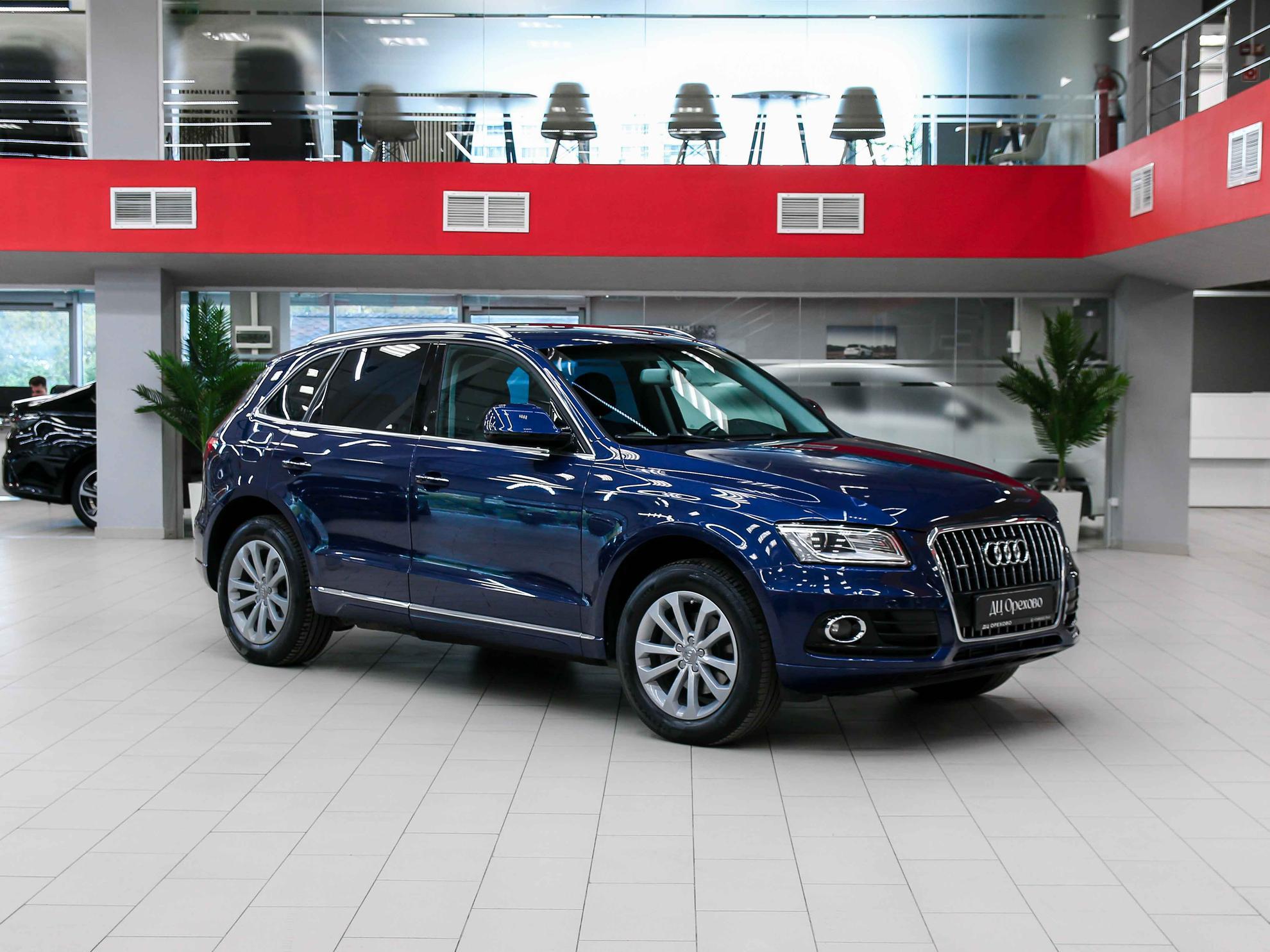 Audi Q5 2015, синий, ДЦ Орехово