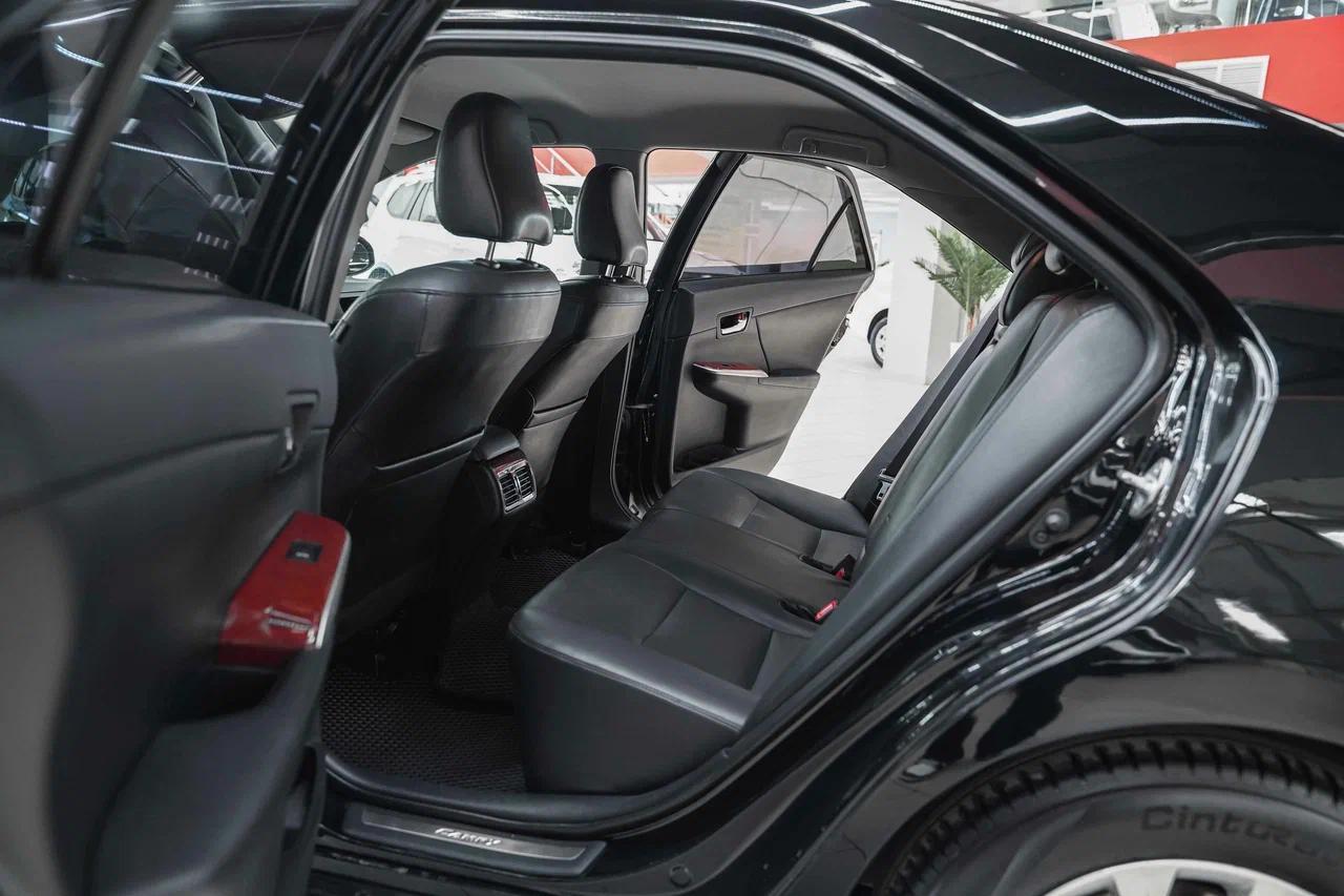 Toyota Camry 2012, черный, ДЦ Орехово