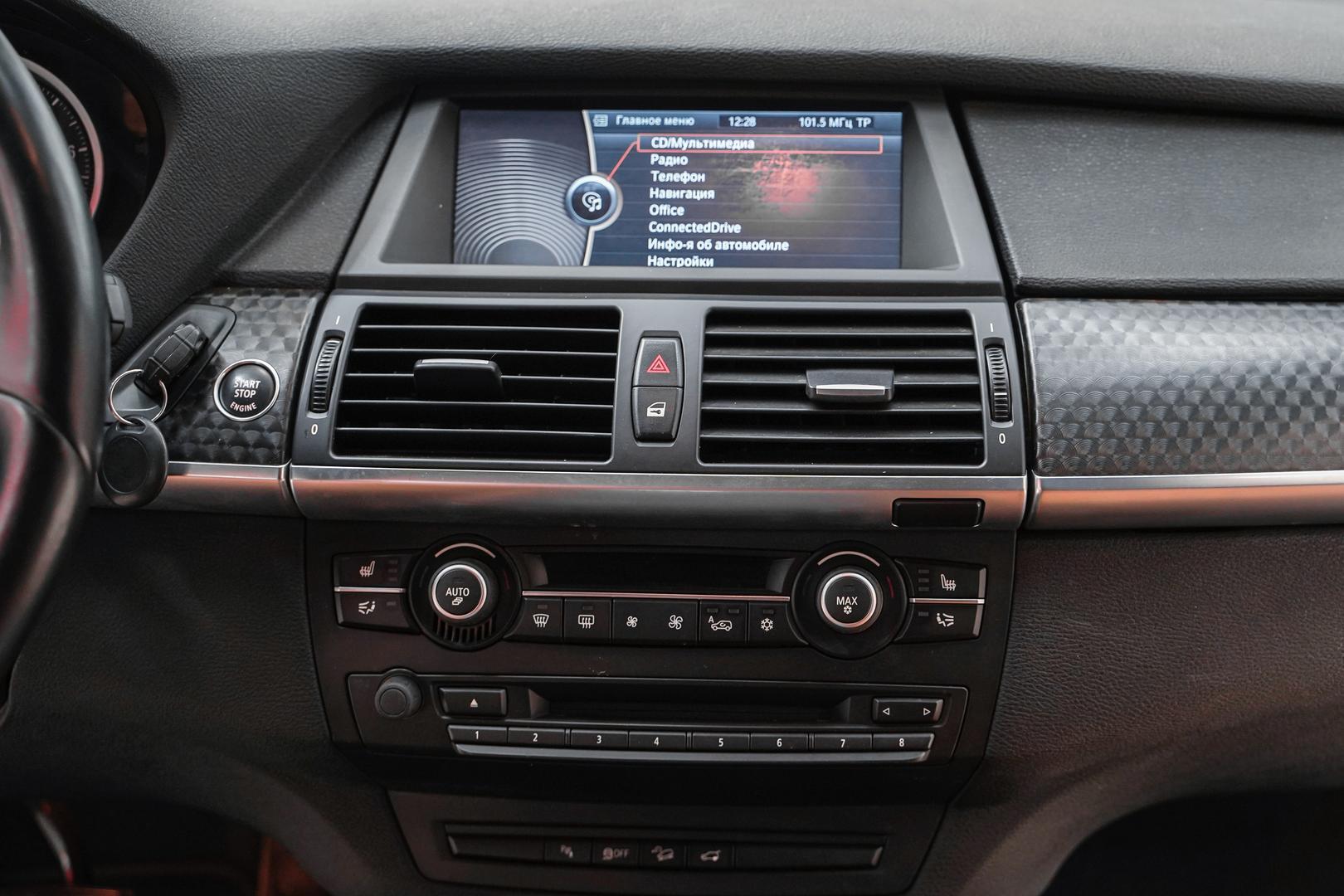 BMW X6 2013, белый, ДЦ Орехово