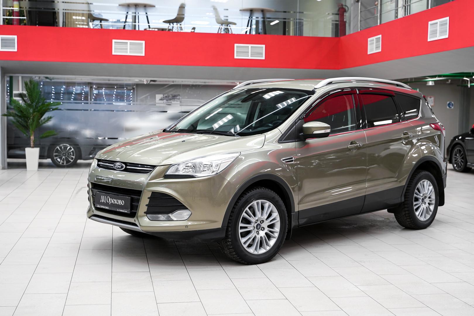 Ford Kuga 2013, зеленый, ДЦ Орехово