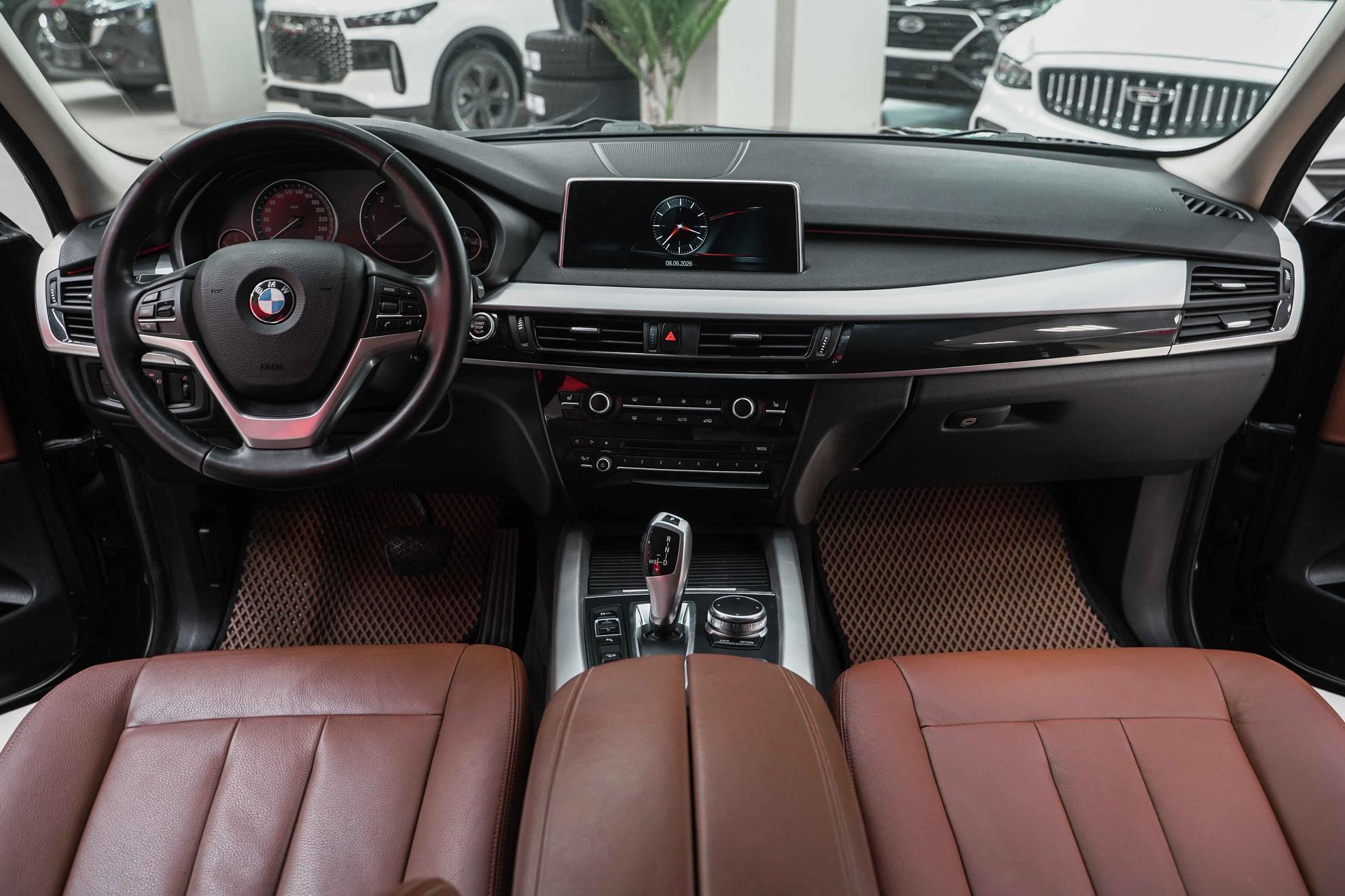 BMW X5 2017, черный, ДЦ Орехово
