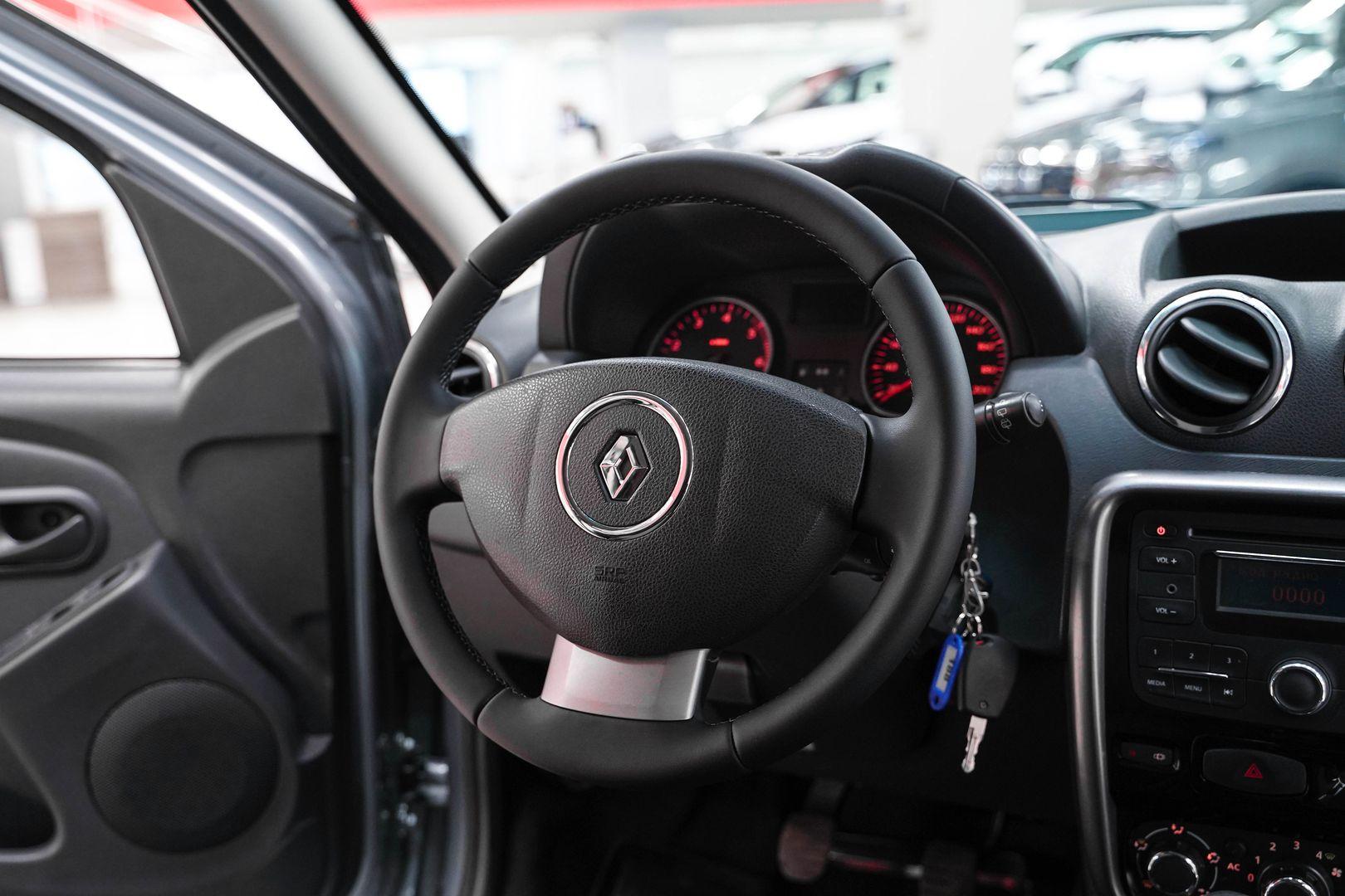 Renault Duster 2012, серый, ДЦ Орехово