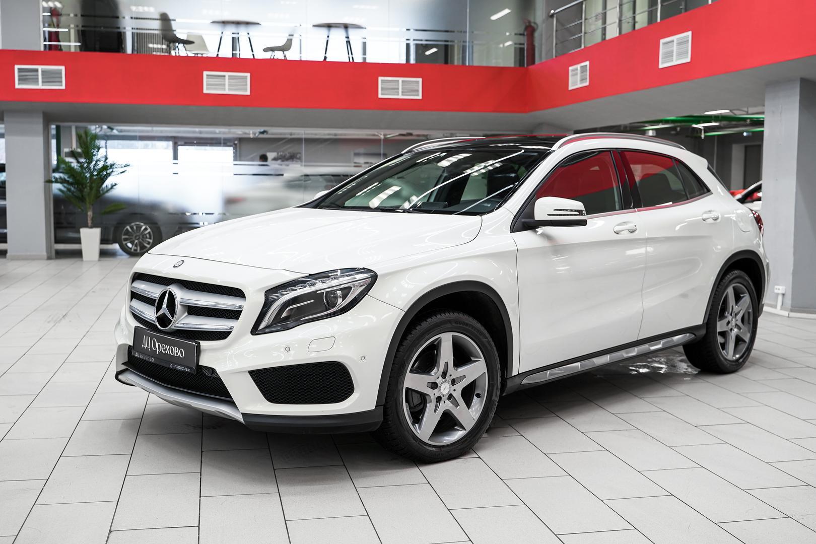Mercedes-Benz GLA 2015, белый, ДЦ Орехово