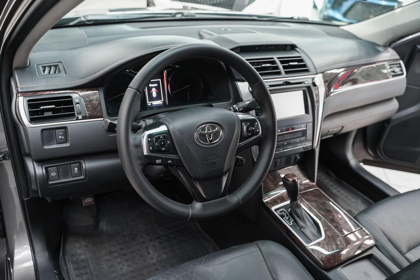 Toyota Camry 2016, серый, ДЦ Орехово