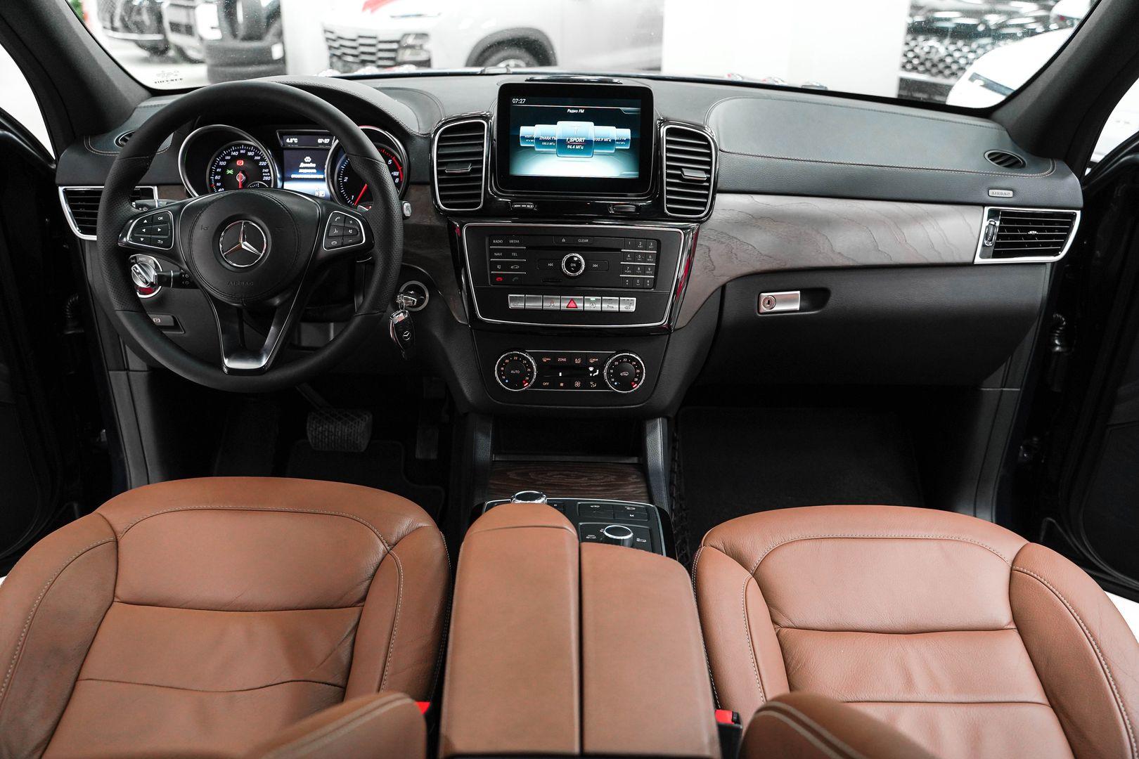 Mercedes-Benz GLS 2016, синий, ДЦ Орехово